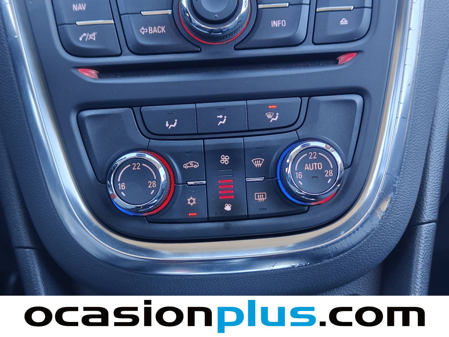 Paquetes del Opel Mokka Opel Mokka 1.6 CDTI Excellence 4x2 Auto (136 CV)