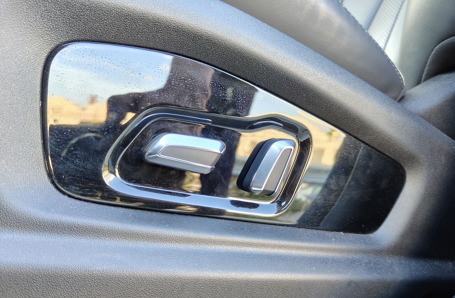Ebro s700 1.6 T-GDi Luxury 7 DCT - foto 15