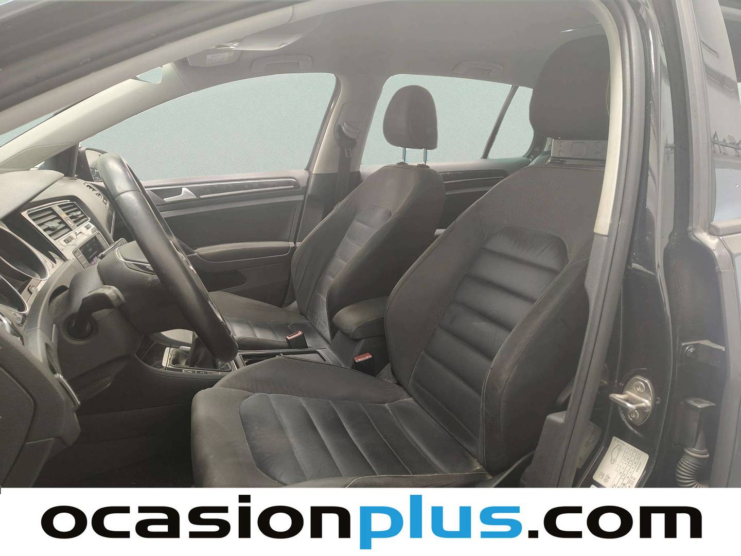 Foto asientos delanteros Volkswagen Golf Volkswagen Golf Sport 1.6 TDI BMT (110 CV)