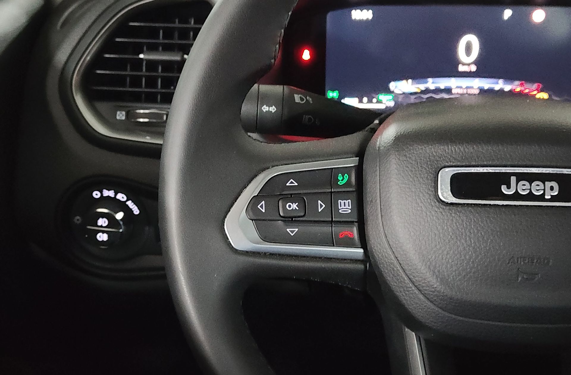 Jeep Renegade eHybrid 1.5 Altitude DCT - foto 24