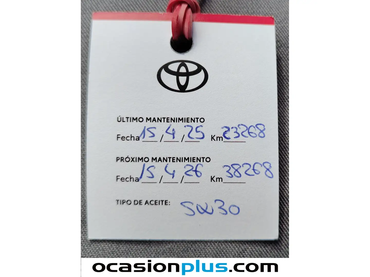 Foto Toyota C-HR Toyota C-HR 180H GR Sport Black Edition Auto (184 CV)