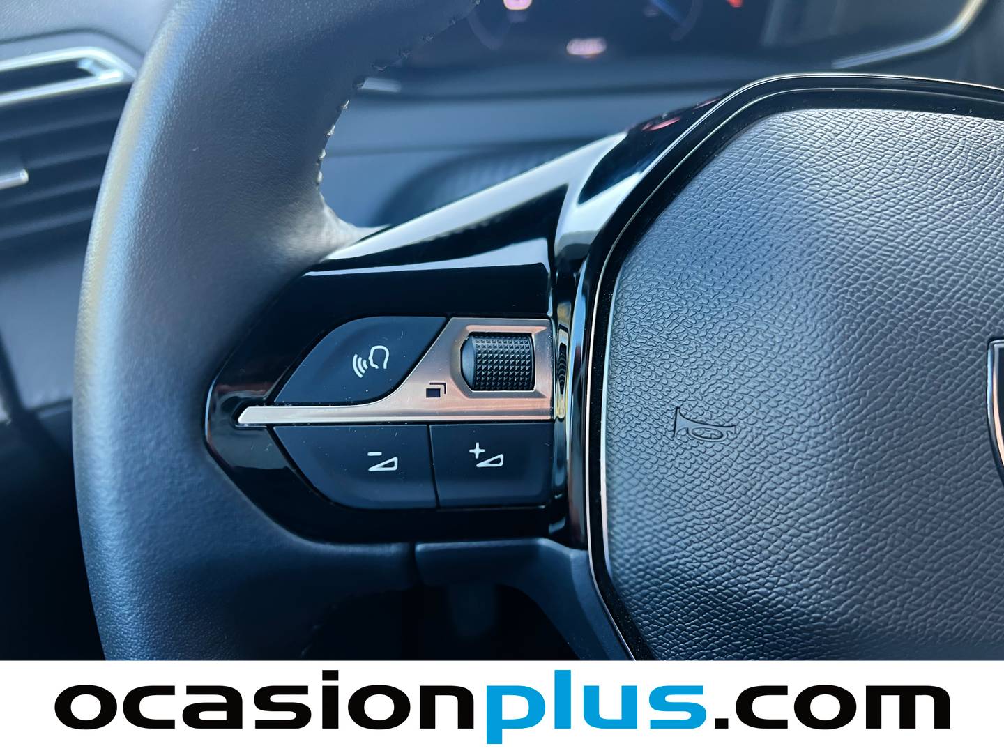 Foto Peugeot 208 Peugeot 208 PureTech 100 Allure (100 CV)