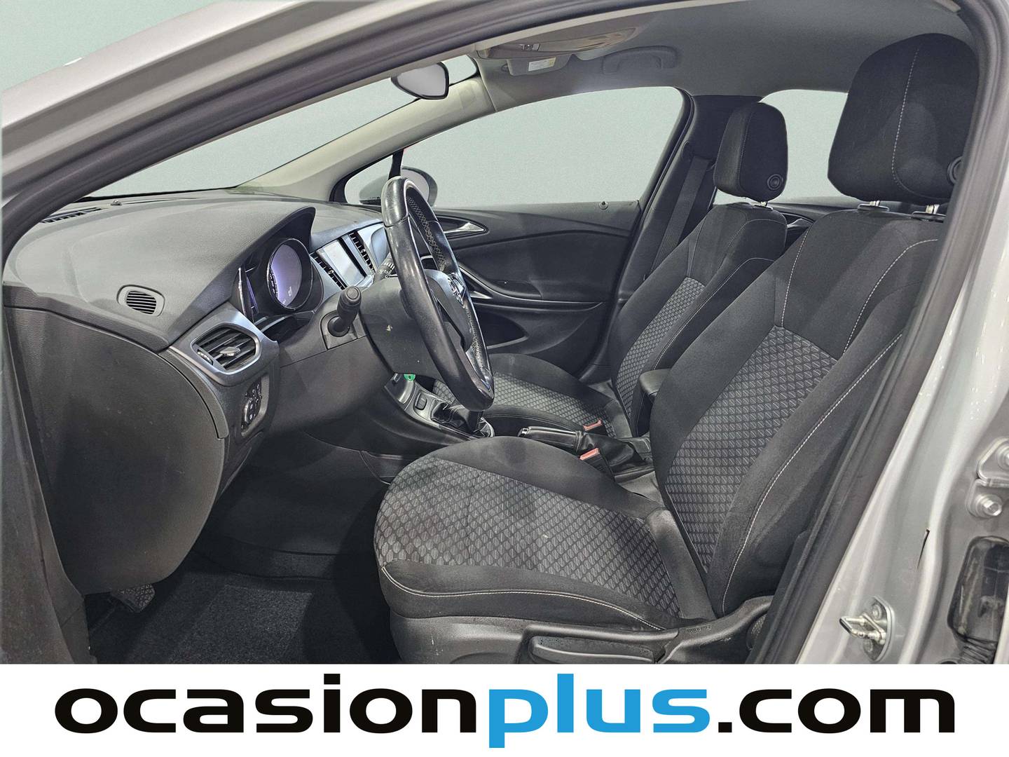 Foto asientos delanteros Opel Astra Opel Astra 1.6 CDTI Selective (110 CV)