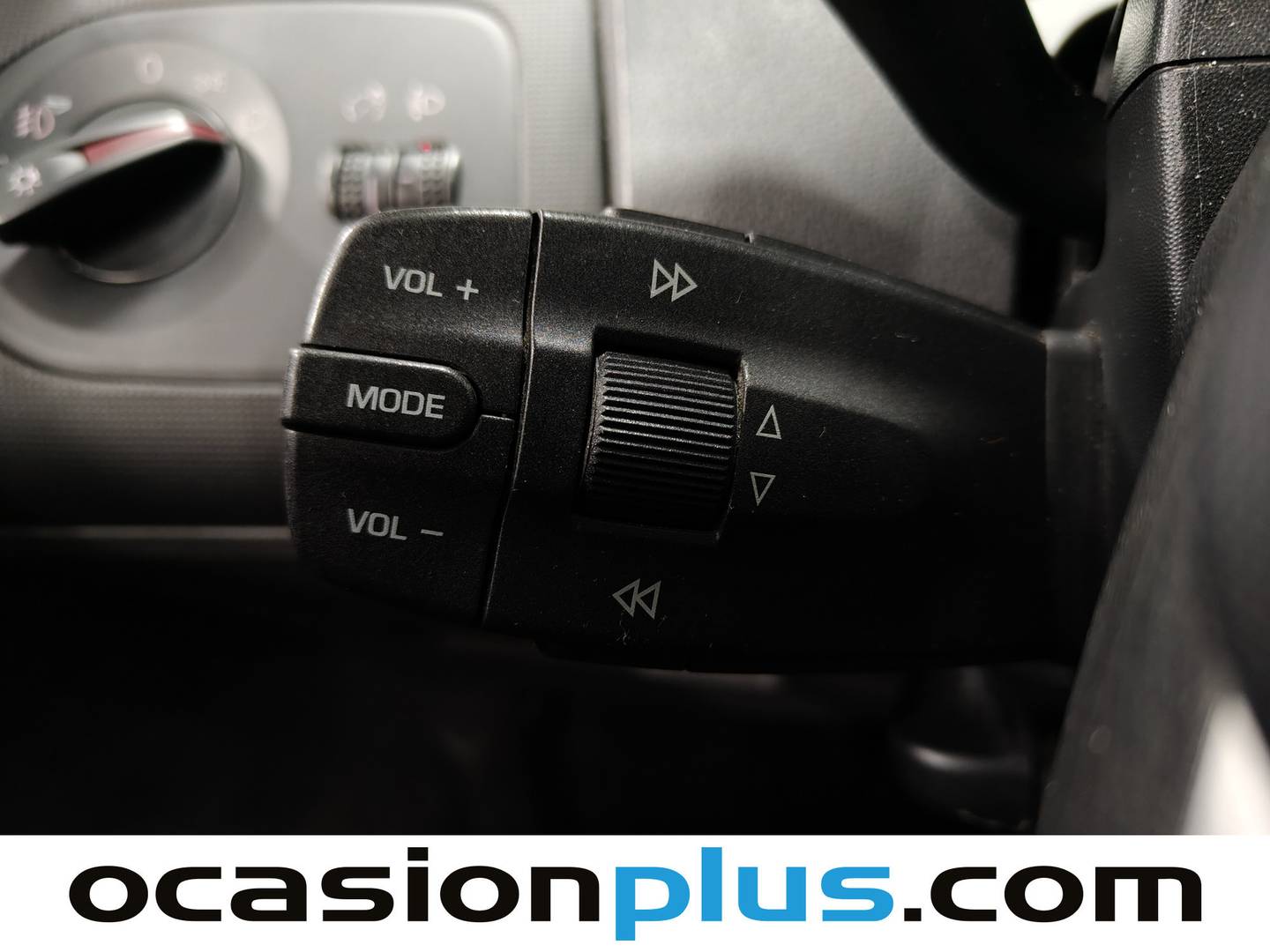 Seat Ibiza Seat Ibiza 1.4 16v Style (85 CV) seminuevo