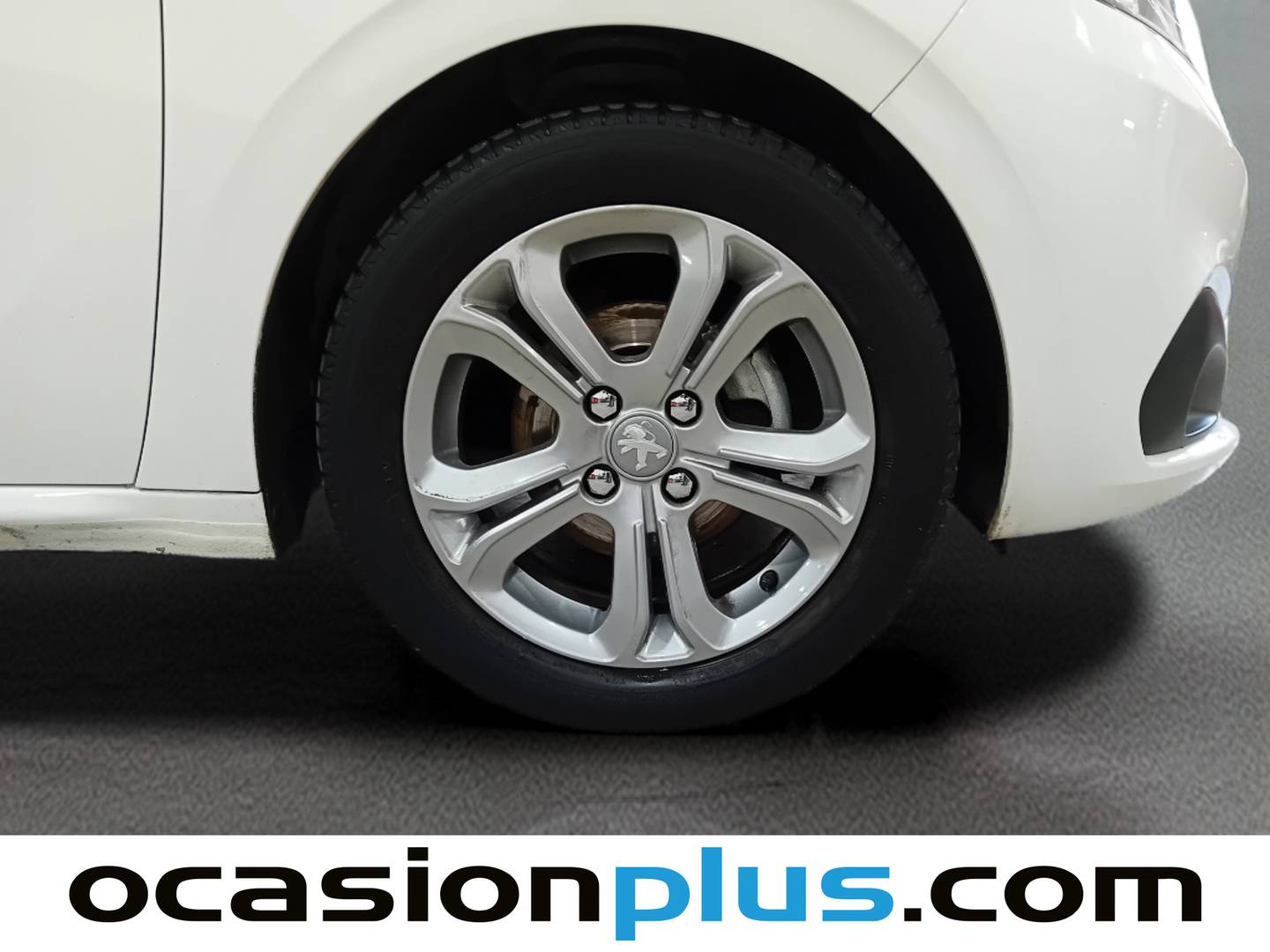 Peugeot 208 Peugeot 208 PureTech 82 S&S Active (82 CV) gasolina