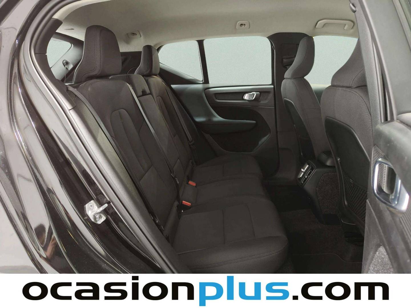 Volvo XC40 Volvo XC40 B4 G Momentum Pro AWD Auto (197 CV) híbrido