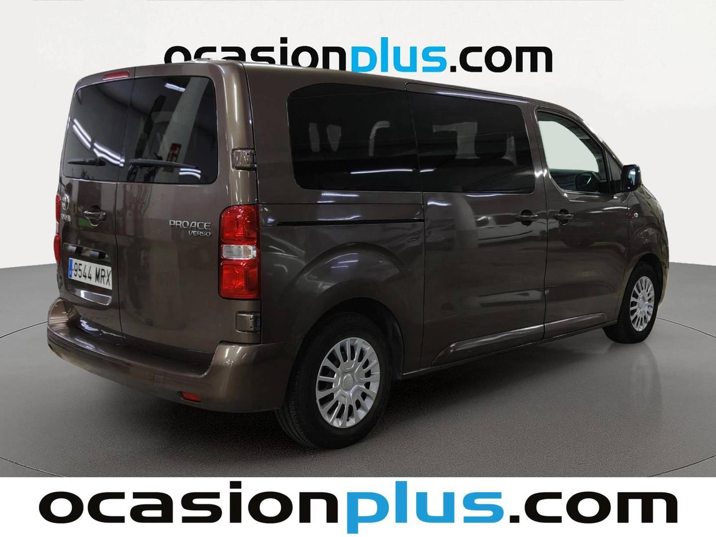 Foto trasera Toyota Proace Verso Toyota Proace Verso 2.0D VX Plus Shuttle L1 (145 CV) izquierda