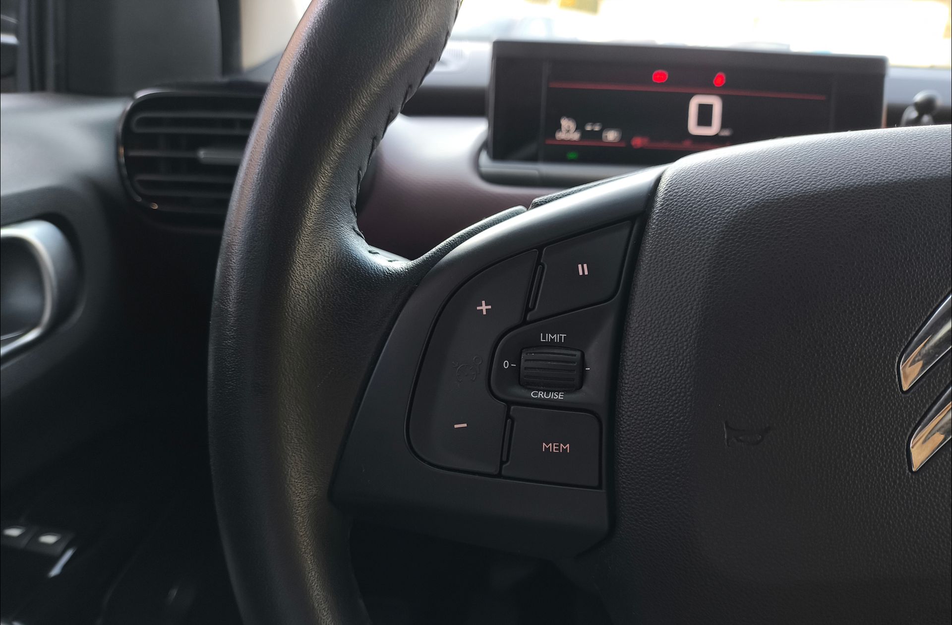 Citroën C4 Cactus PureTech 110 Shine - foto 24