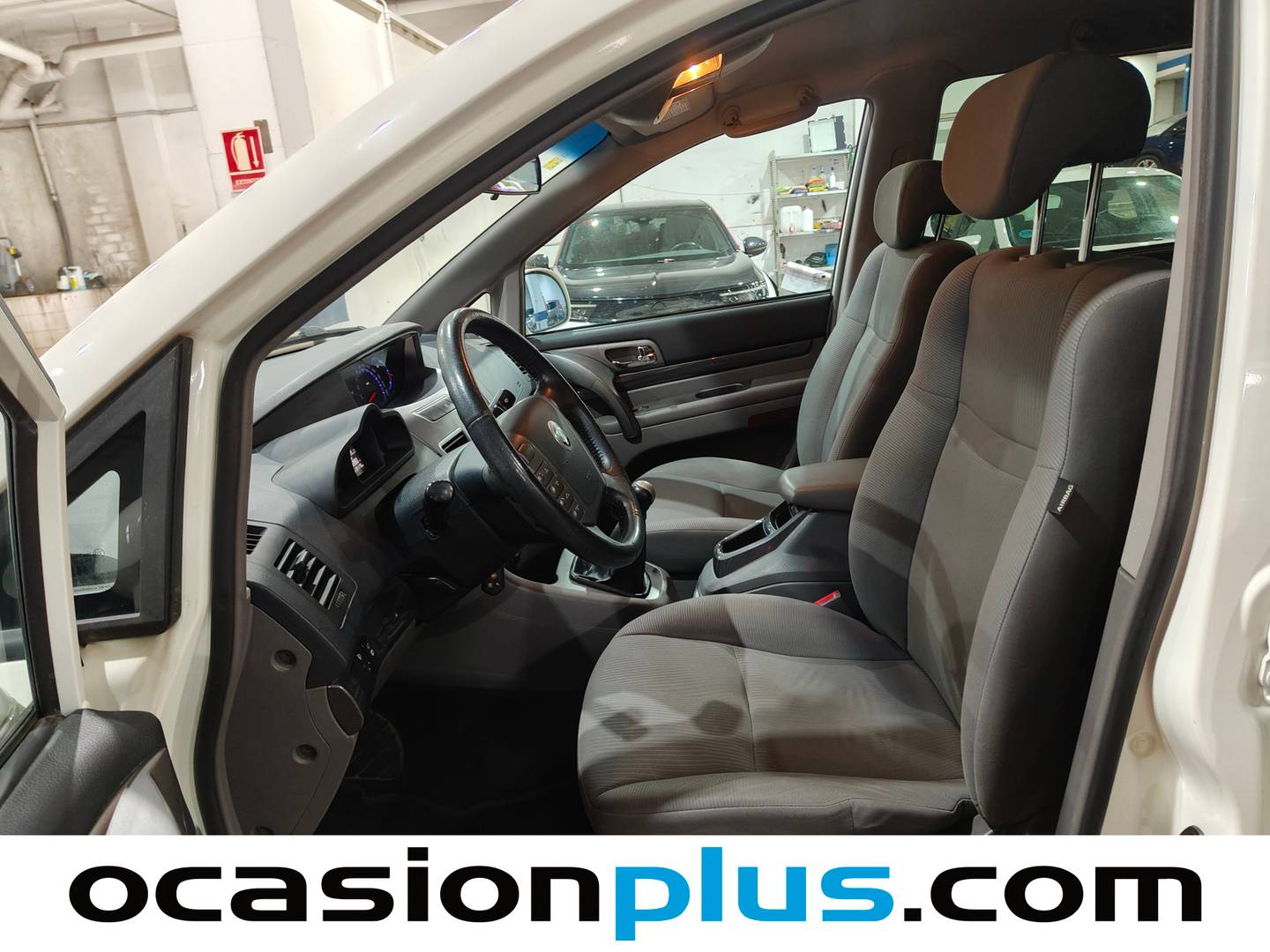 Foto asientos delanteros SsangYong Rodius SsangYong Rodius 2.0 e-Xdi Premium (155 CV)