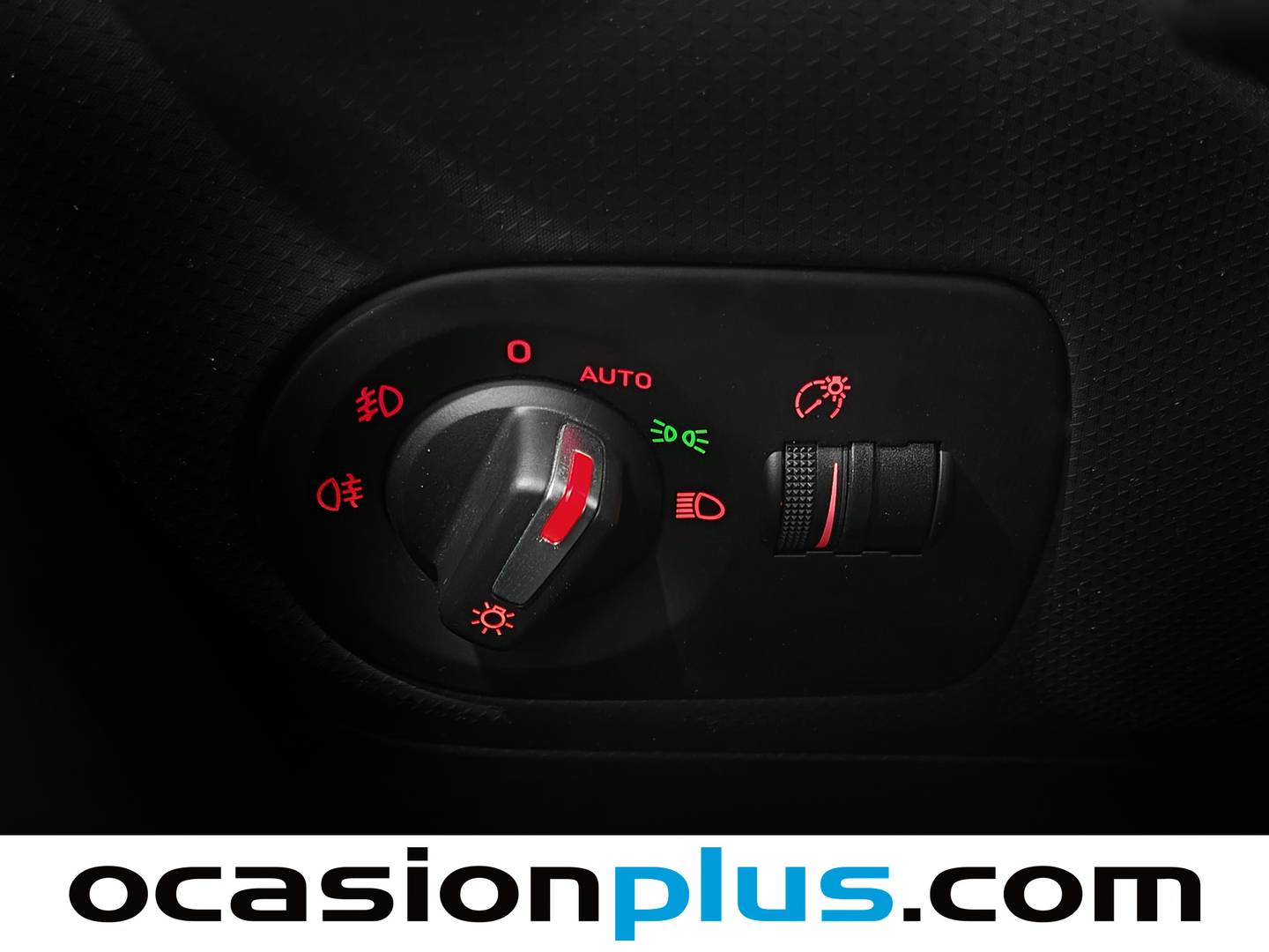 Extras del Seat León Seat León 1.6 TDI Style Copa (105 CV)