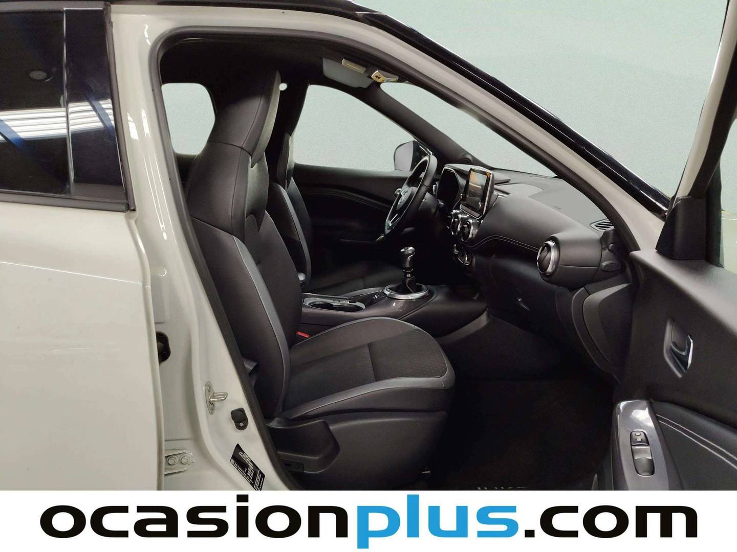 Foto Nissan JUKE Nissan Juke DIG-T 114 N-Design 4X2 (114 CV)