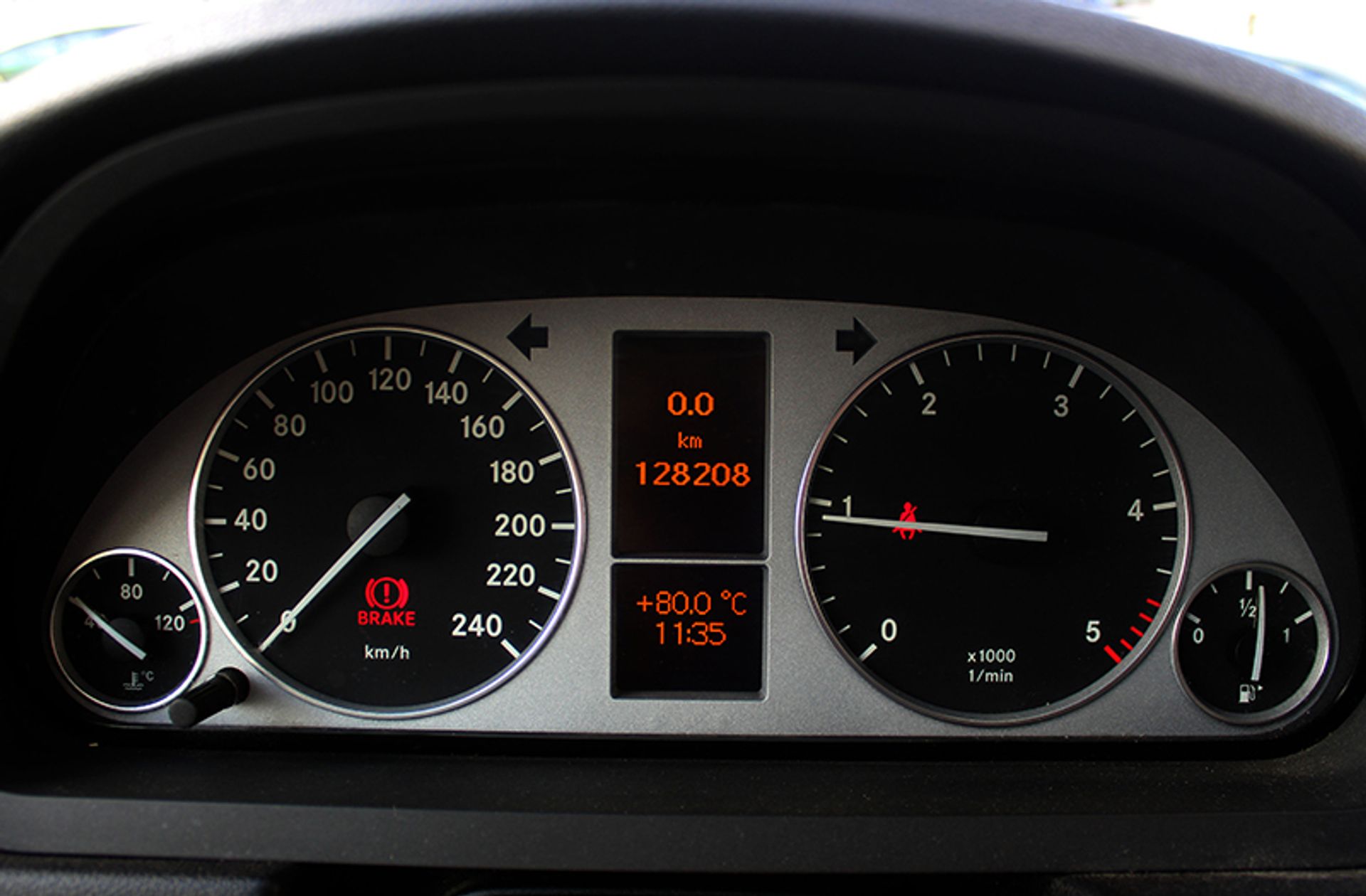 Mercedes-Benz Clase B 200 CDI - foto 6