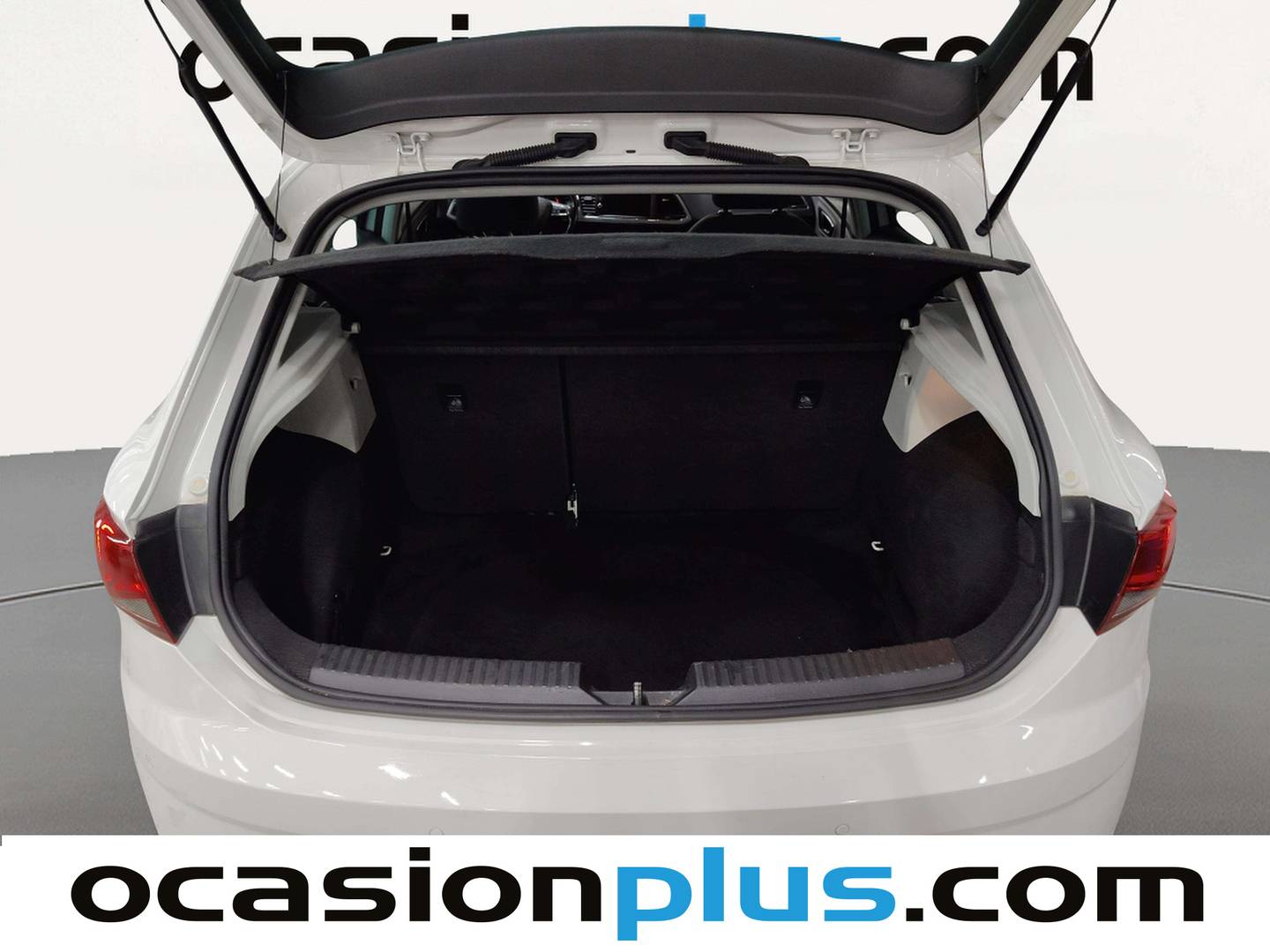 Fotos maletero Seat León Seat León 1.0 EcoTSI S&S Style Visio Edition (115 CV)