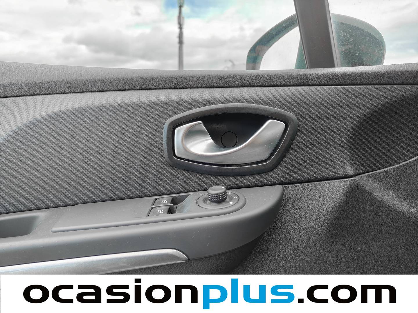 Foto Renault Clio Renault Clio Expression Energy TCe (90 CV)