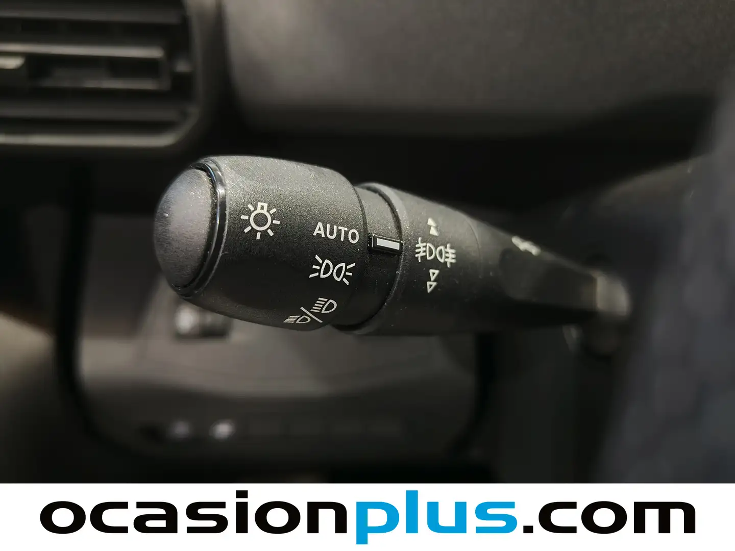 Foto Peugeot Rifter Peugeot Rifter BlueHDi 130 GT Long EAT8 (130 CV)