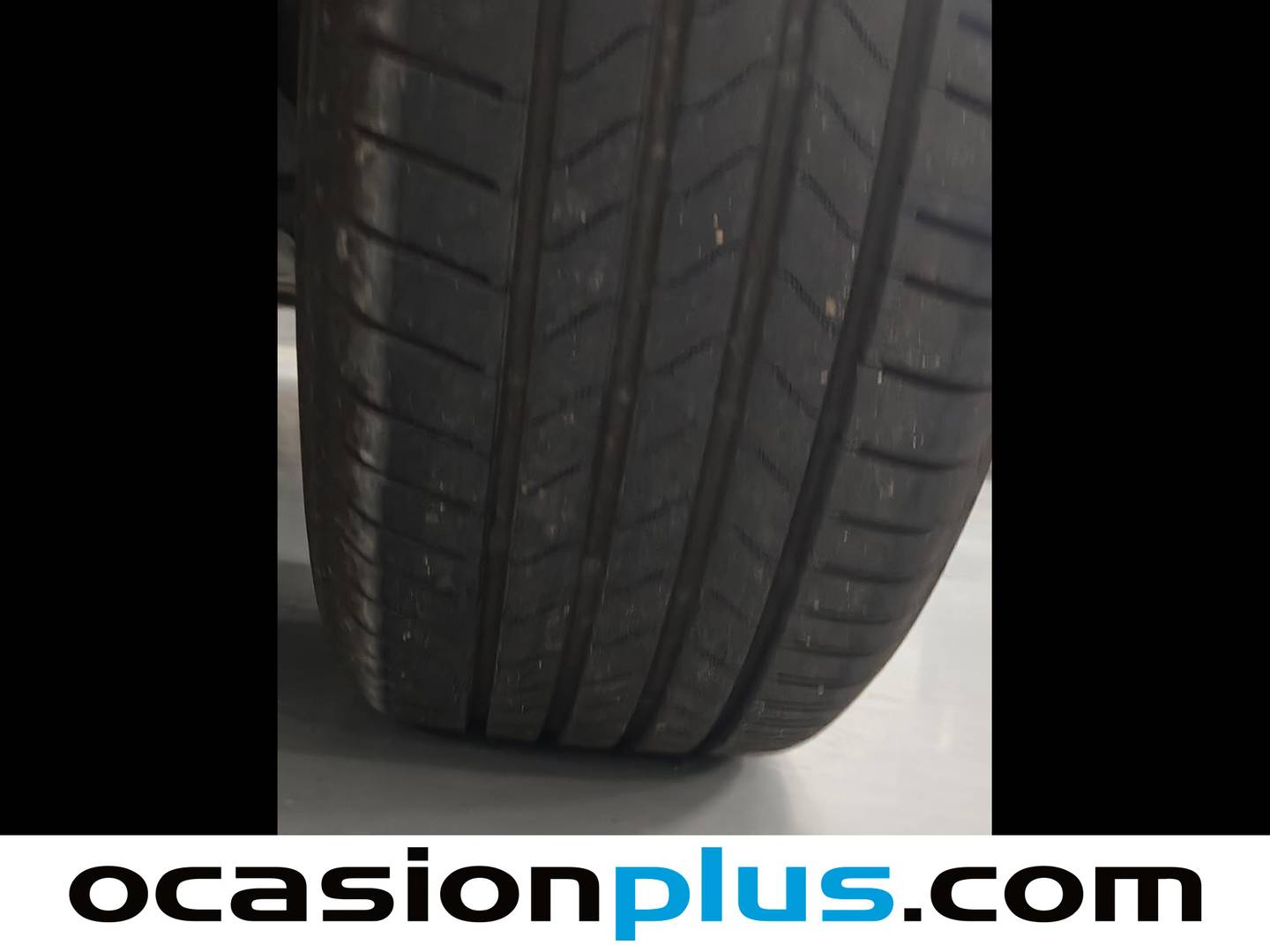 Foto Volvo XC40 Volvo XC40 T2 Momentum Core Auto (129 CV)