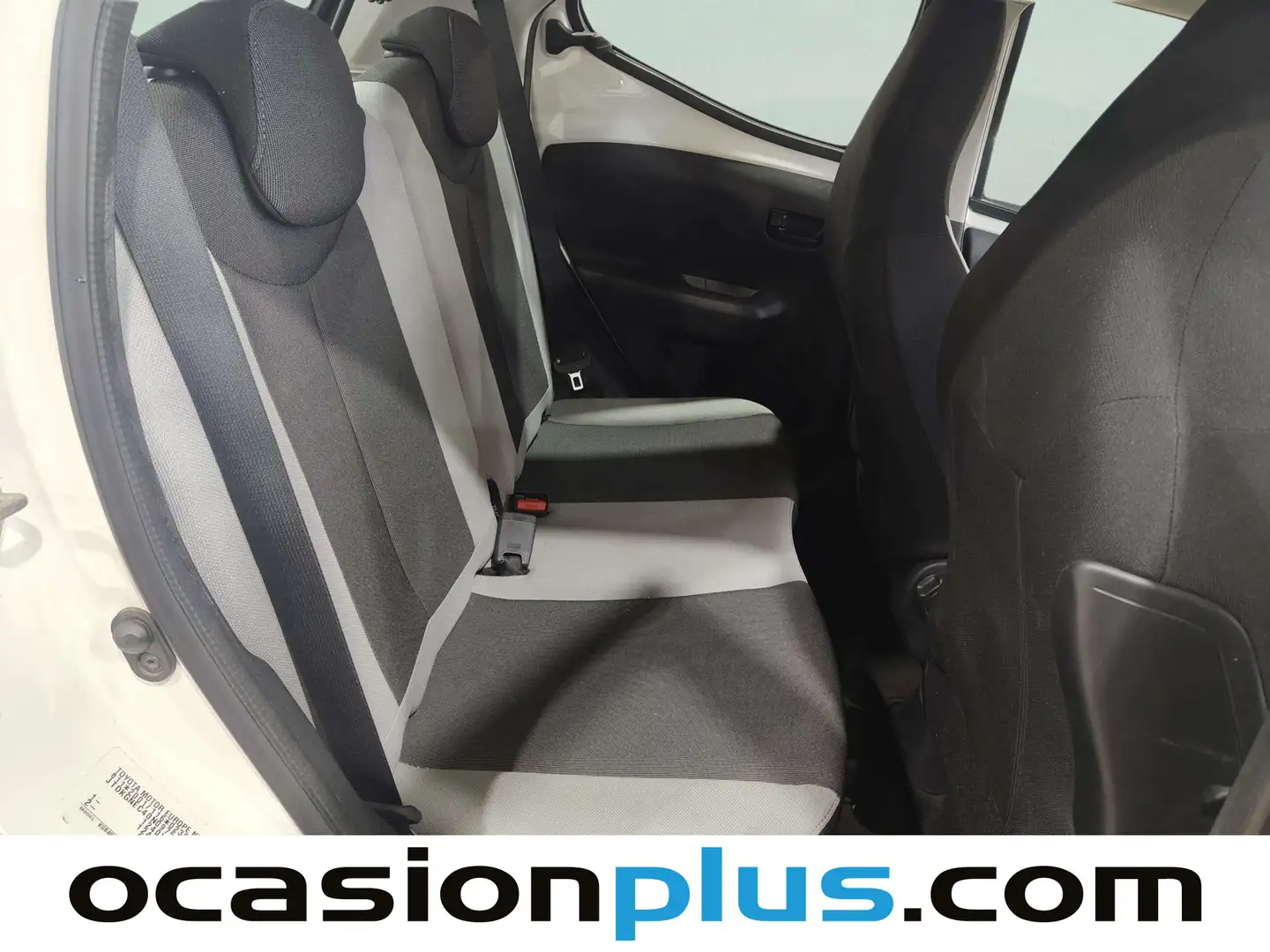 Foto Toyota Aygo Toyota Aygo 1.0 VVT-i x-play (69 CV)