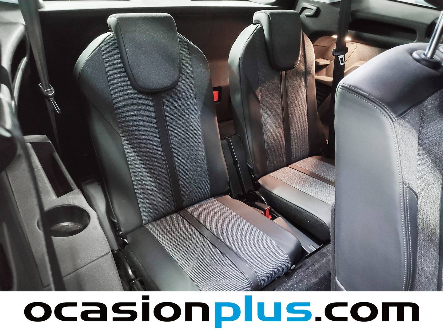 Foto Peugeot 5008 Peugeot 5008 BlueHDi 130 S&S Allure 7 Plazas (130 CV) EAT8 siete plazas