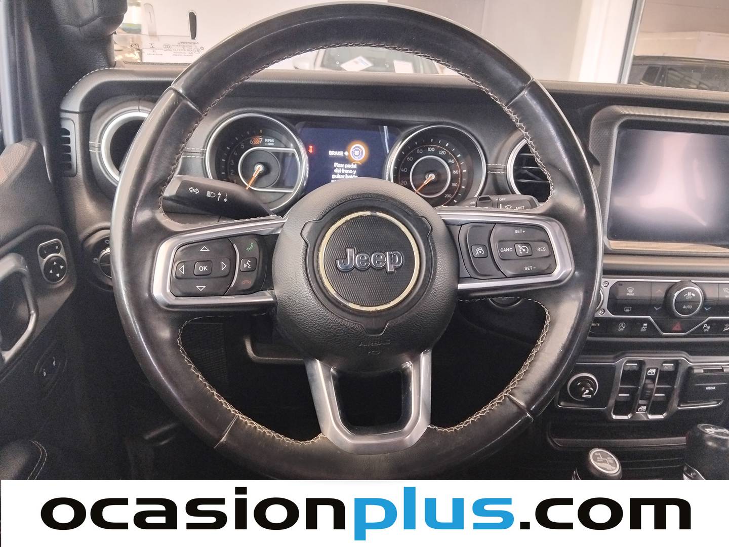 Accesorios del Jeep Wrangler Unlimited Jeep Wrangler 2.0T GME Sahara 8ATX (270 CV)