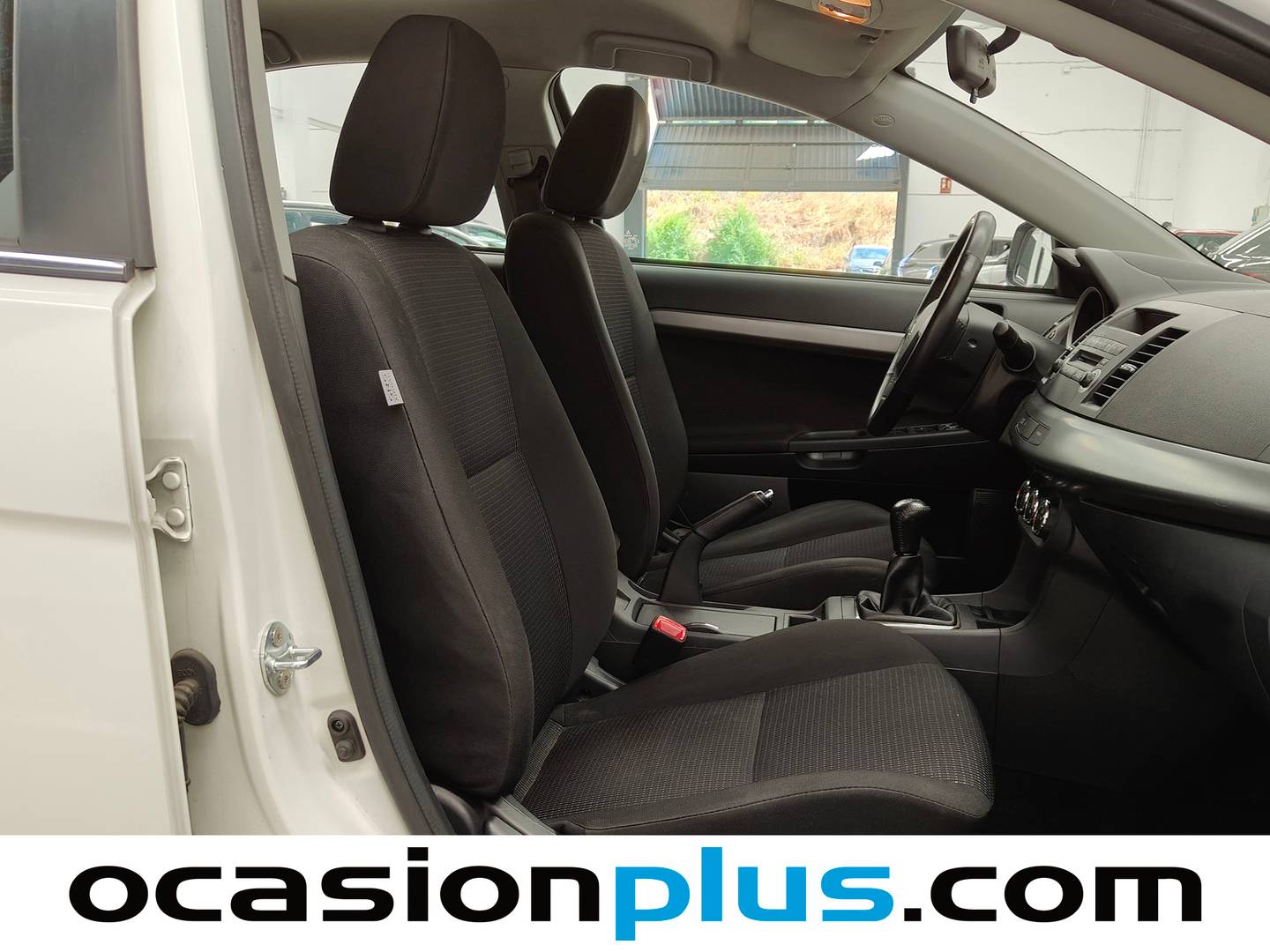 Mitsubishi Lancer Mitsubishi Lancer SPORTBACK 1.5 MIVEC Invite (109 CV) al mejor precio