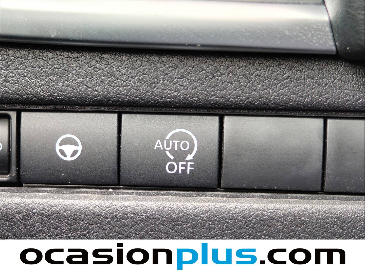 Foto Nissan QASHQAI Nissan Qashqai DIG-T 140 N-Connecta (140 CV)