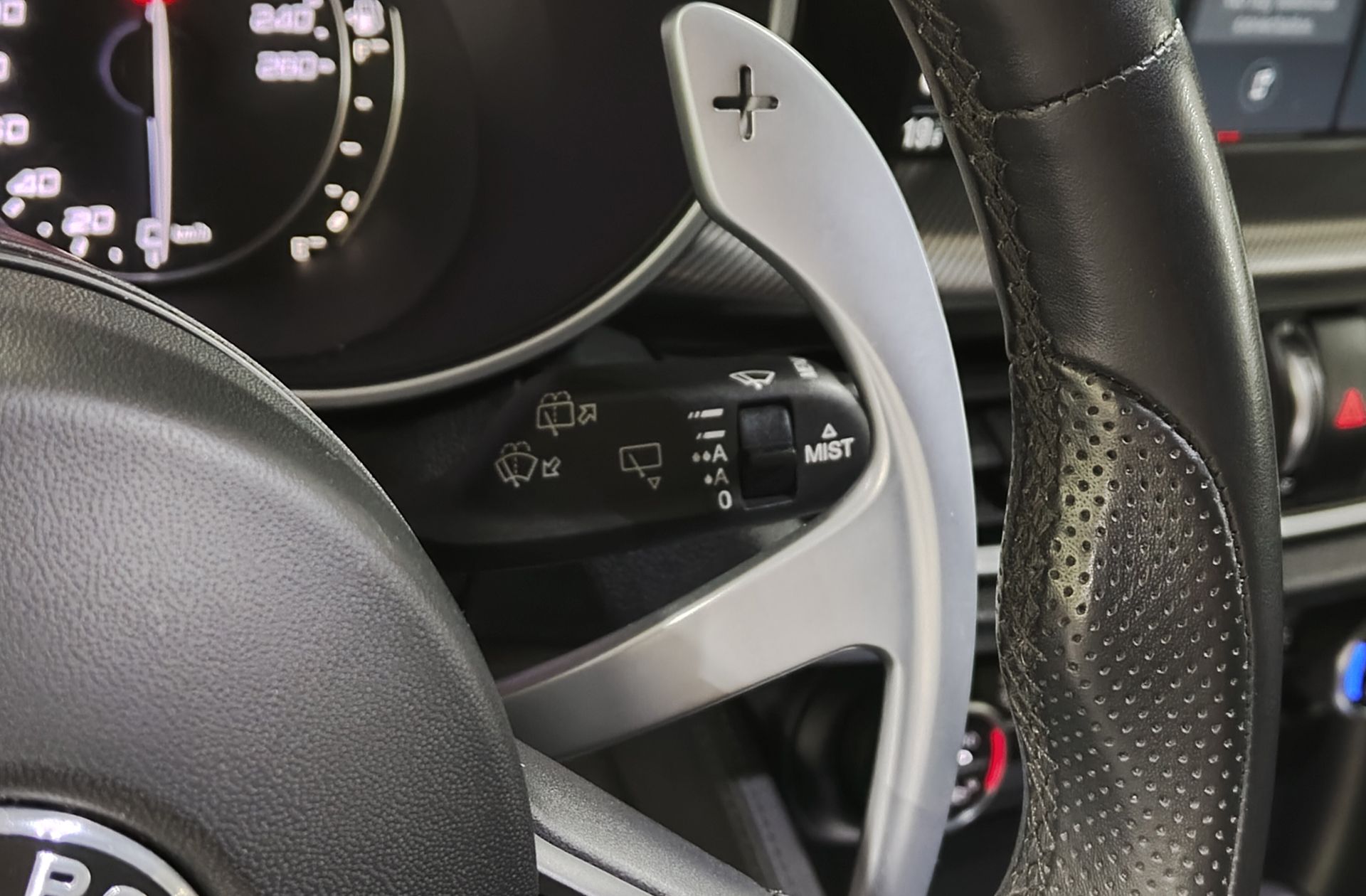 Alfa Romeo Stelvio 2.0 Gasolina Sprint+ Q4 - foto 26