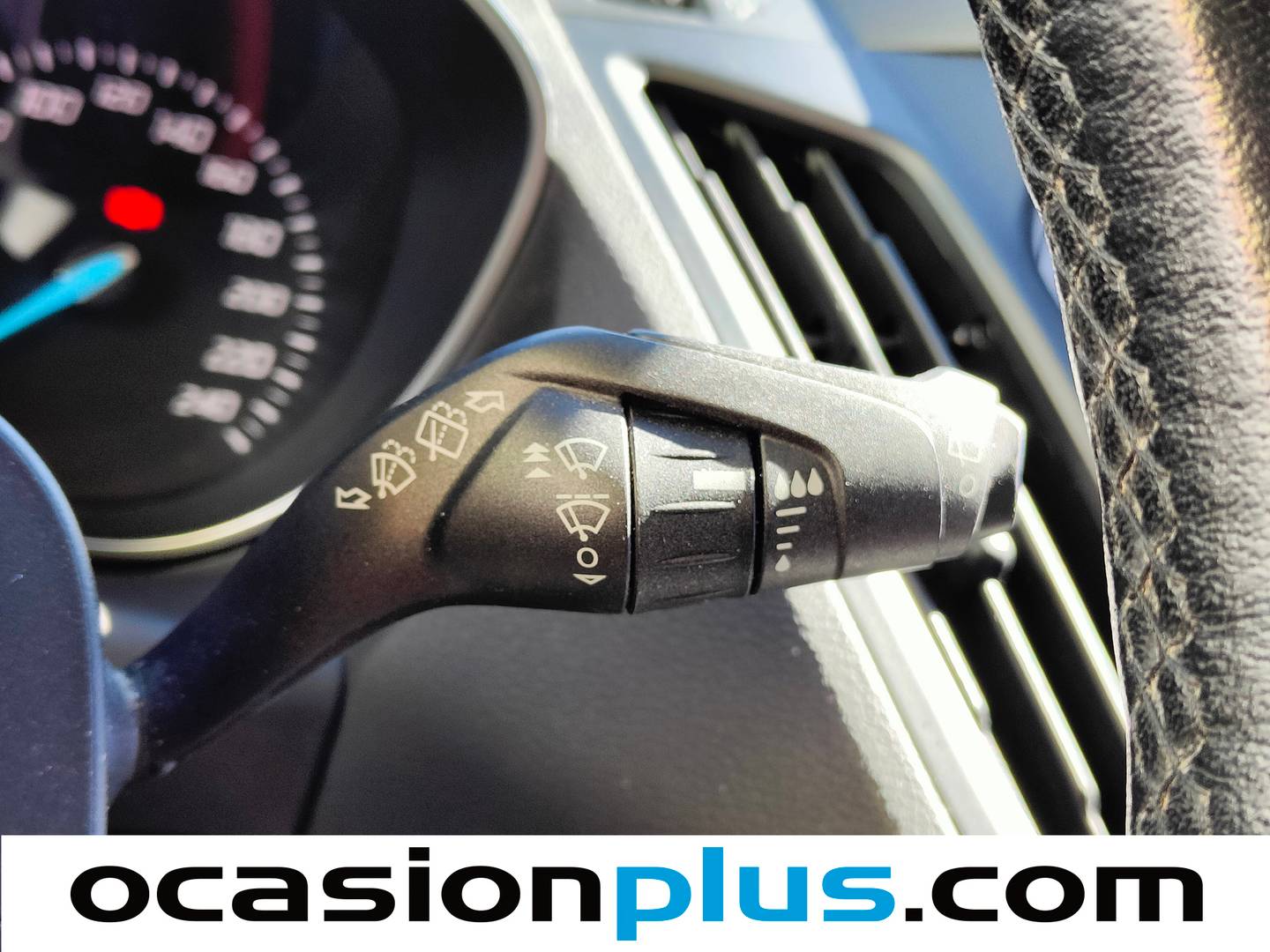 Ford Kuga Ford Kuga 2.0 TDCI S&S Titanium 4x2 (150 CV) seminuevo