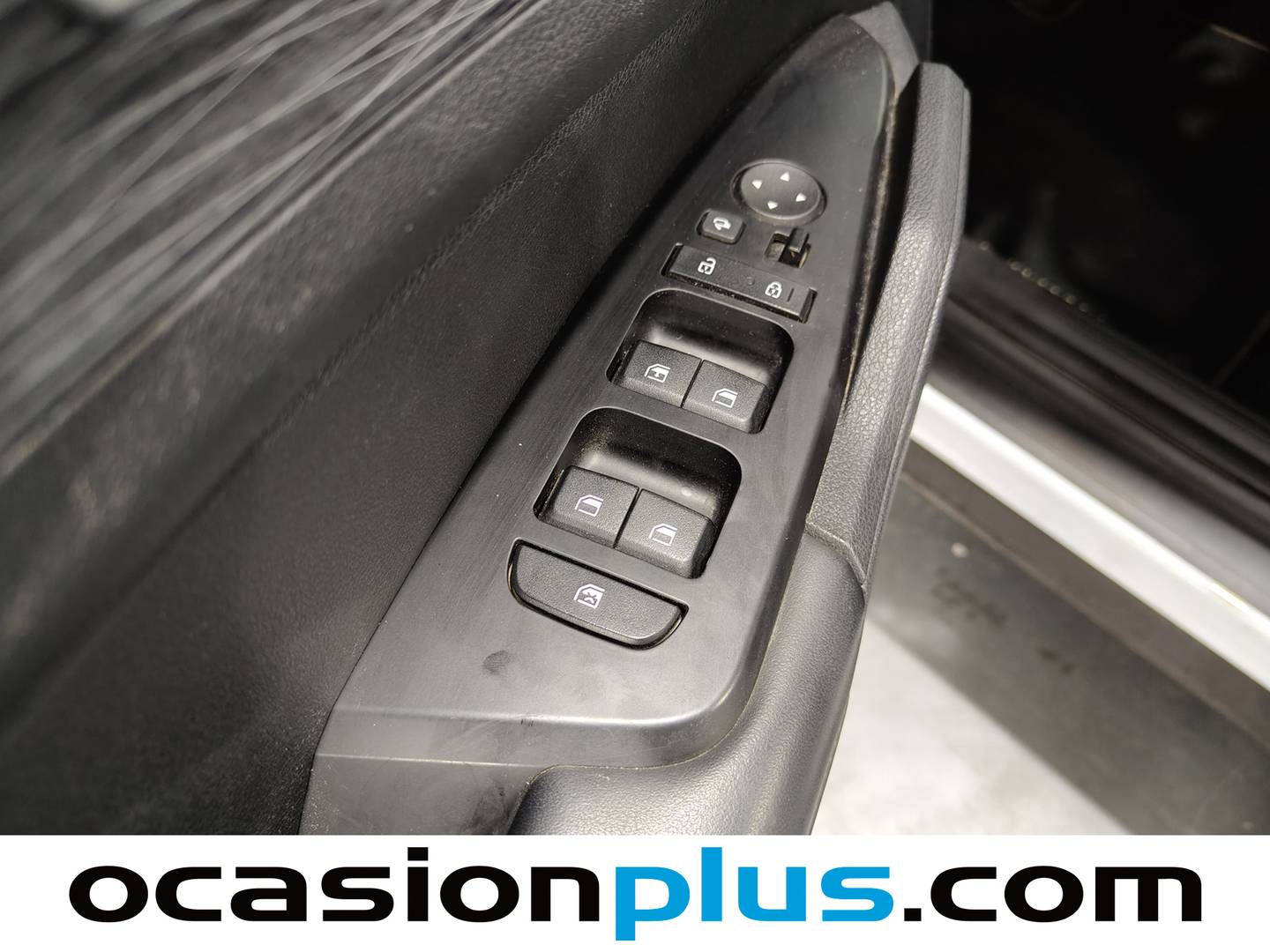 Foto KIA Sportage Kia Sportage 1.6 CRDi MHEV Business 4x2  (136 CV)