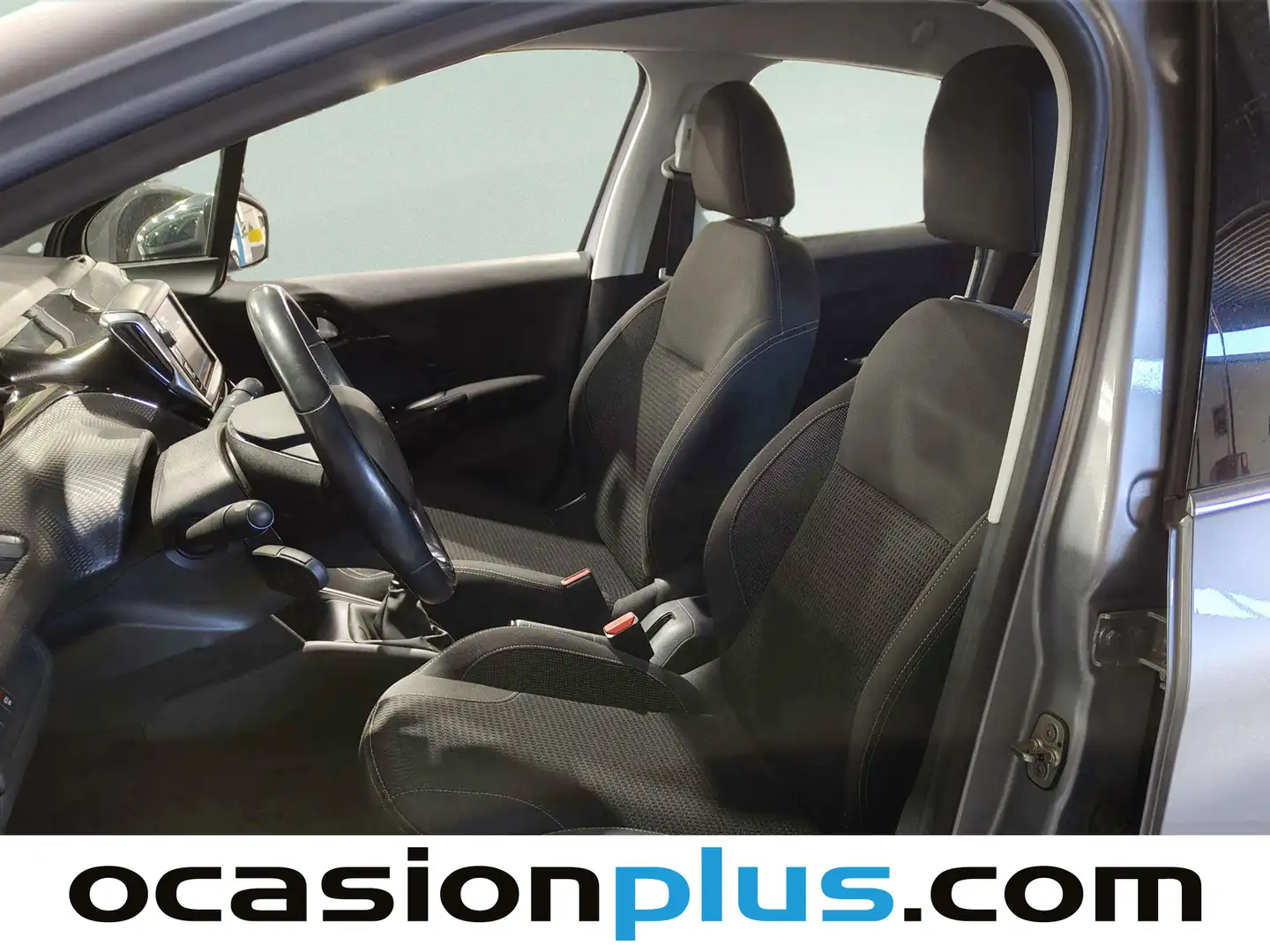 Foto Peugeot 208 Peugeot 208 PureTech 110 S&S Tech Edition (110 CV)