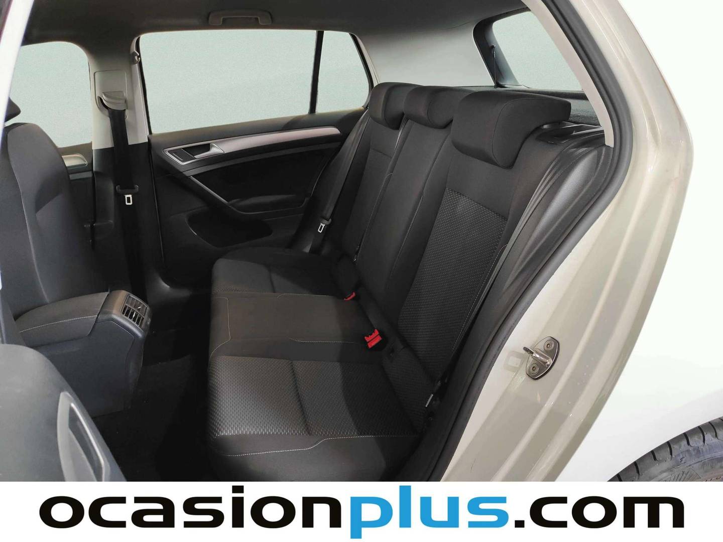 Foto asientos traseros Volkswagen Golf Volkswagen Golf Ready2Go 1.6 TDI (115 CV)