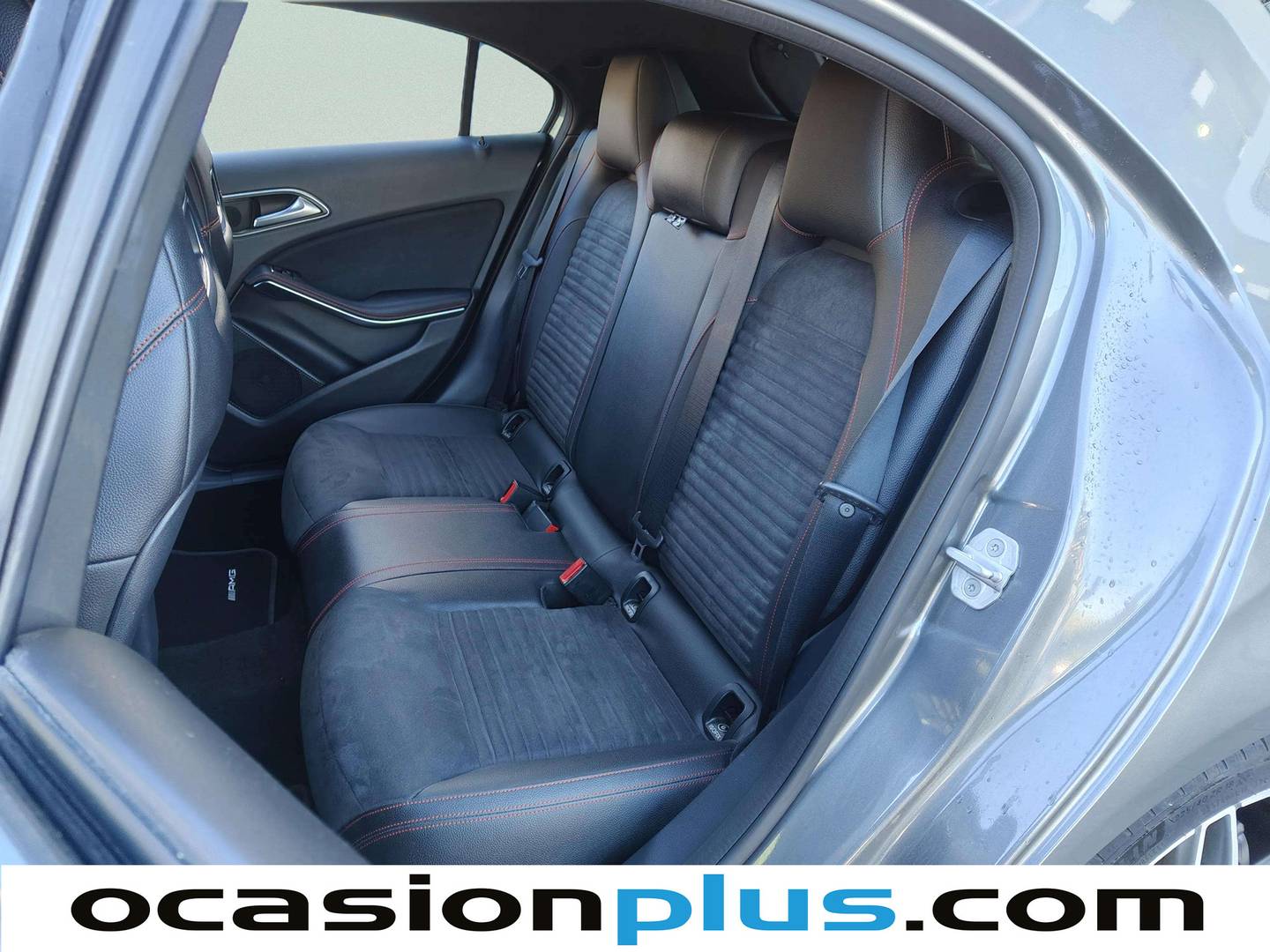 Foto asientos traseros Mercedes Clase A Mercedes-Benz Clase A 200 d (136 CV) Pack AMG