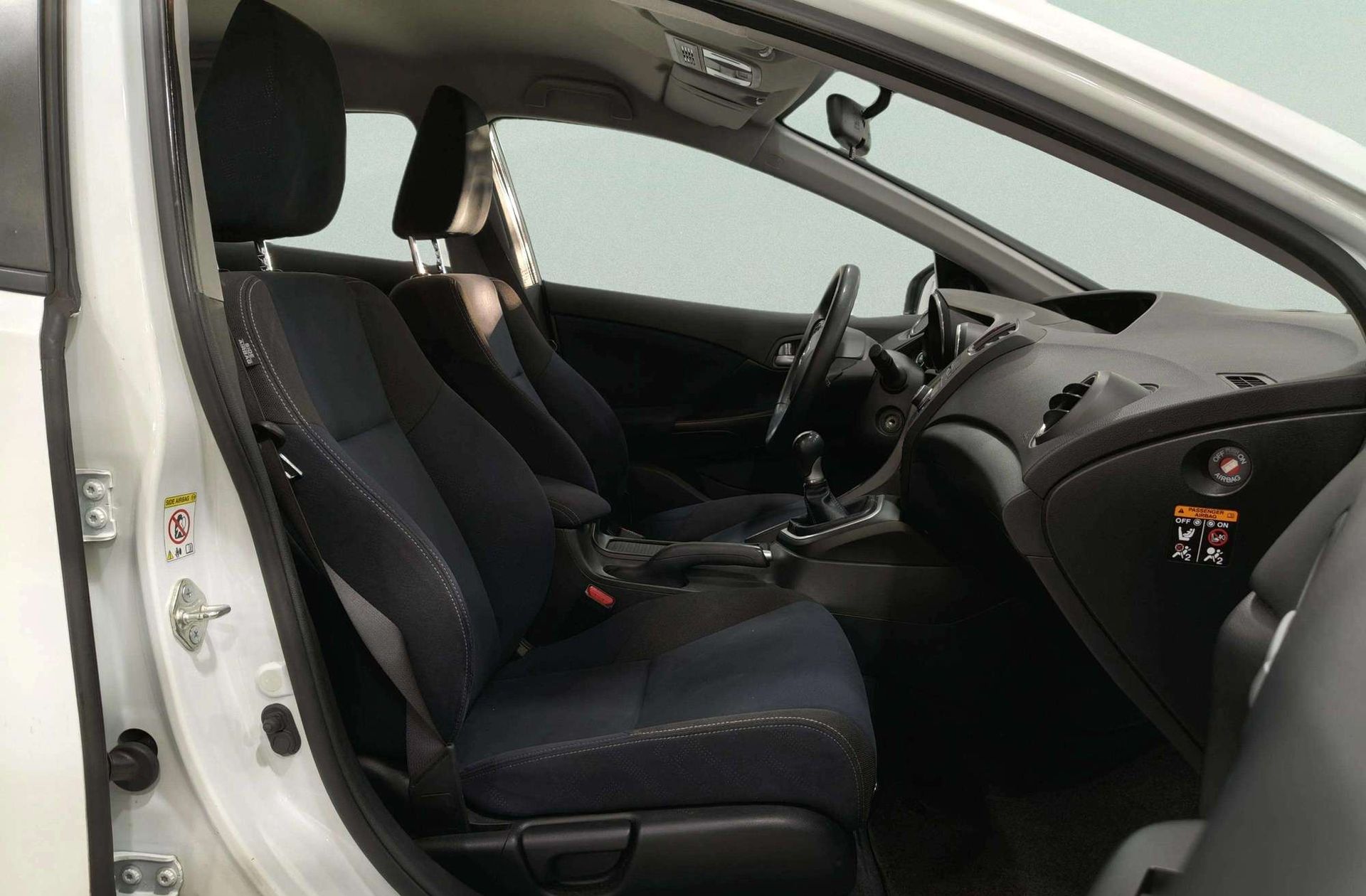 Honda Civic 1.6 i-DTEC Sport - foto 16