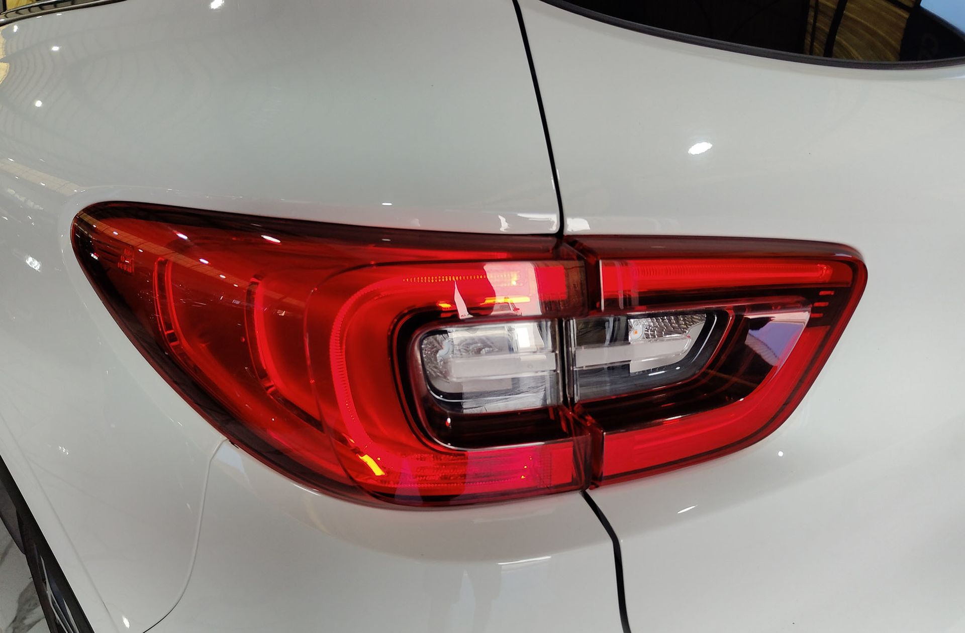 Renault Kadjar Techno TCe GPF - foto 15