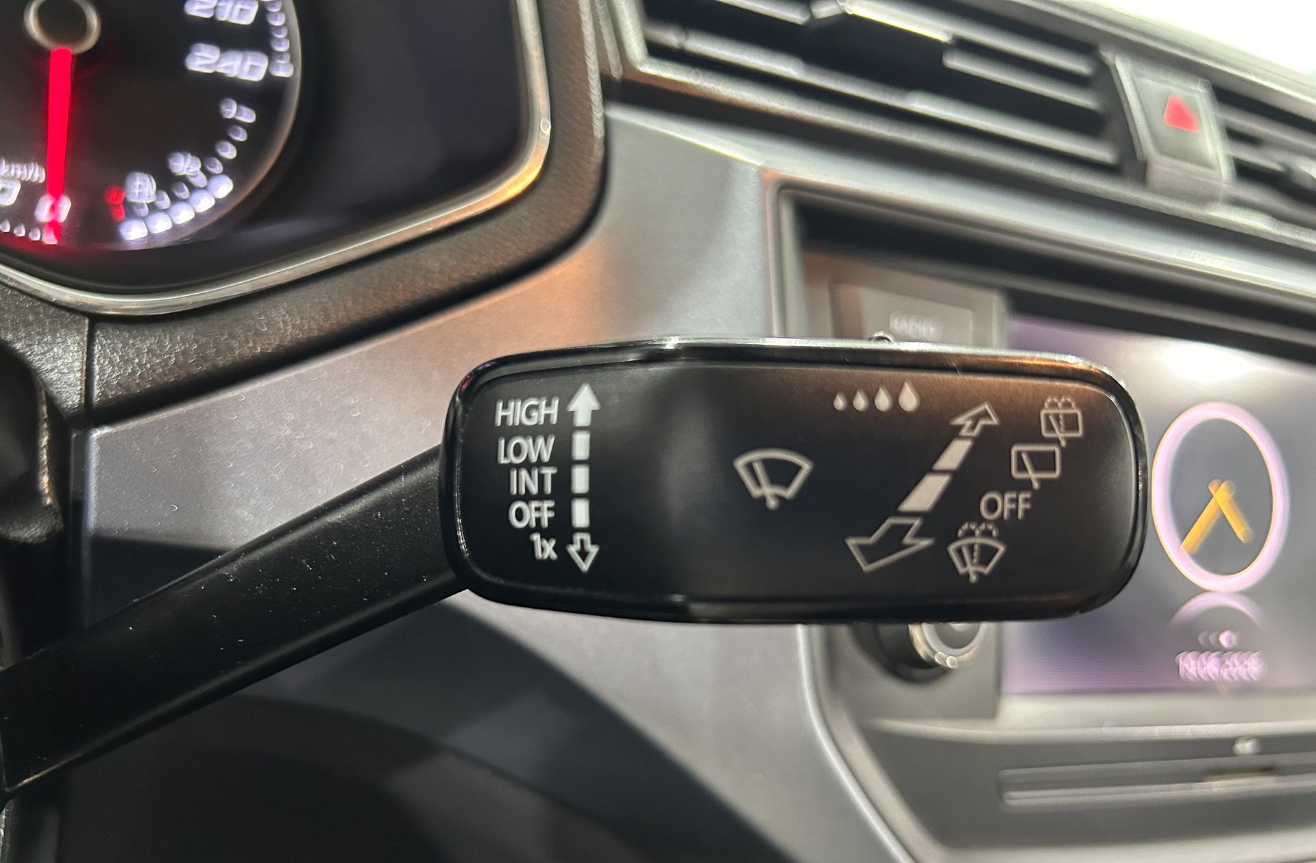 SEAT Arona 1.0 TSI Ecomotive Style - foto 27