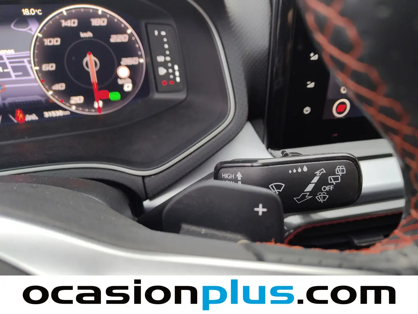 Foto Seat Arona SEAT Arona 1.5 TSI FR XL DSG (150 CV)