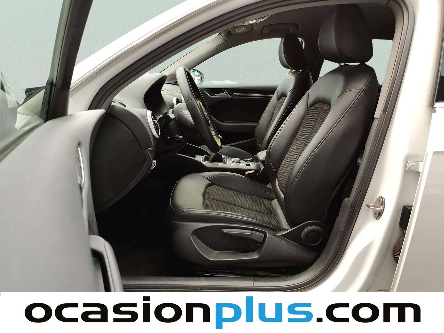 Foto asientos delanteros Audi A3 Audi A3 Sportback design edition 1.6 TDI (116 CV)