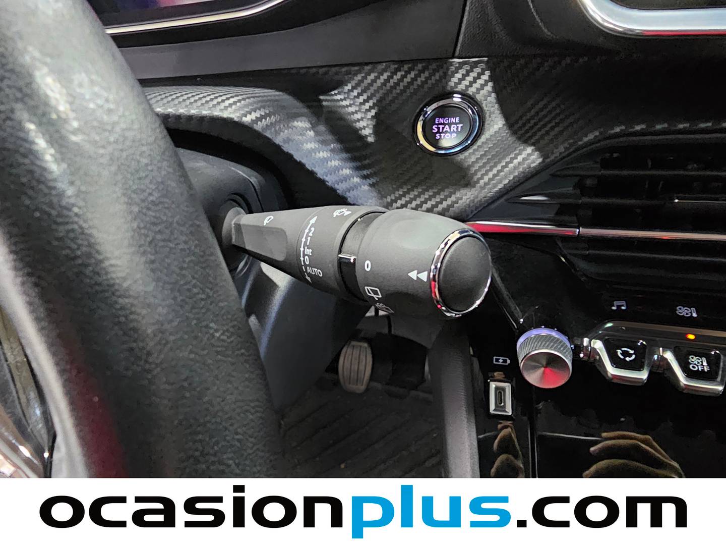 Foto Peugeot 208 Peugeot 208 BlueHDi 100 Allure (100 CV)