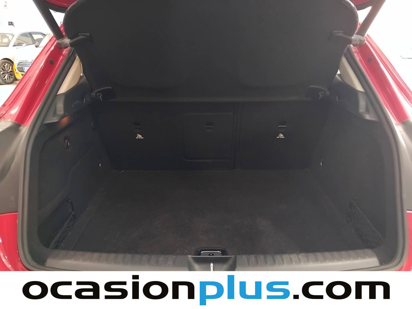 Foto asientos delanteros Mercedes GLA Mercedes-Benz GLA 180 (122 CV)