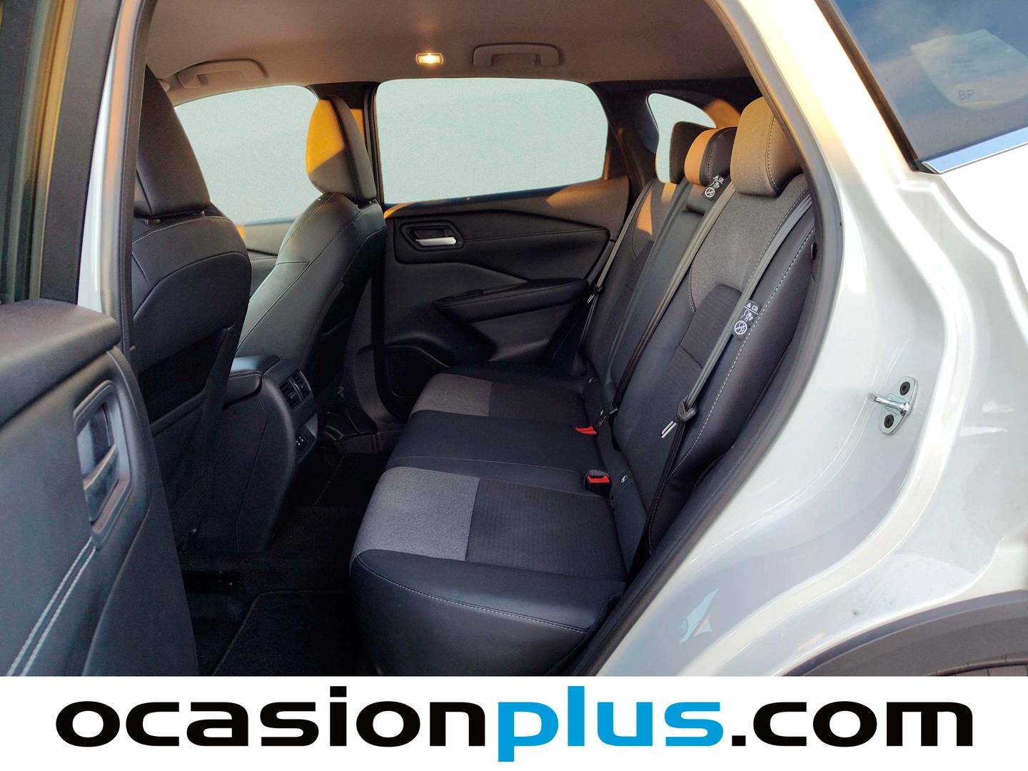 Foto asientos traseros Nissan QASHQAI Nissan Qashqai DIG-T 158 mHEV N-Connecta CVT (158 CV)