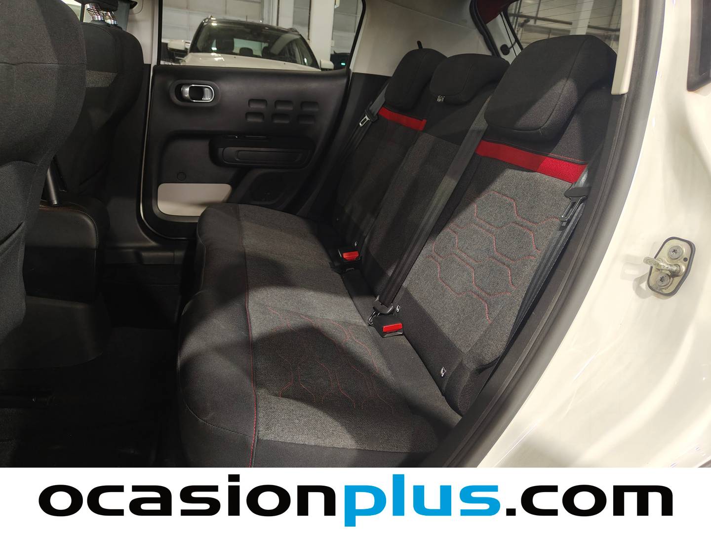 Foto asientos traseros Citroën C3 Citroën C3 BlueHDi 100 S&S FEEL (99 CV)