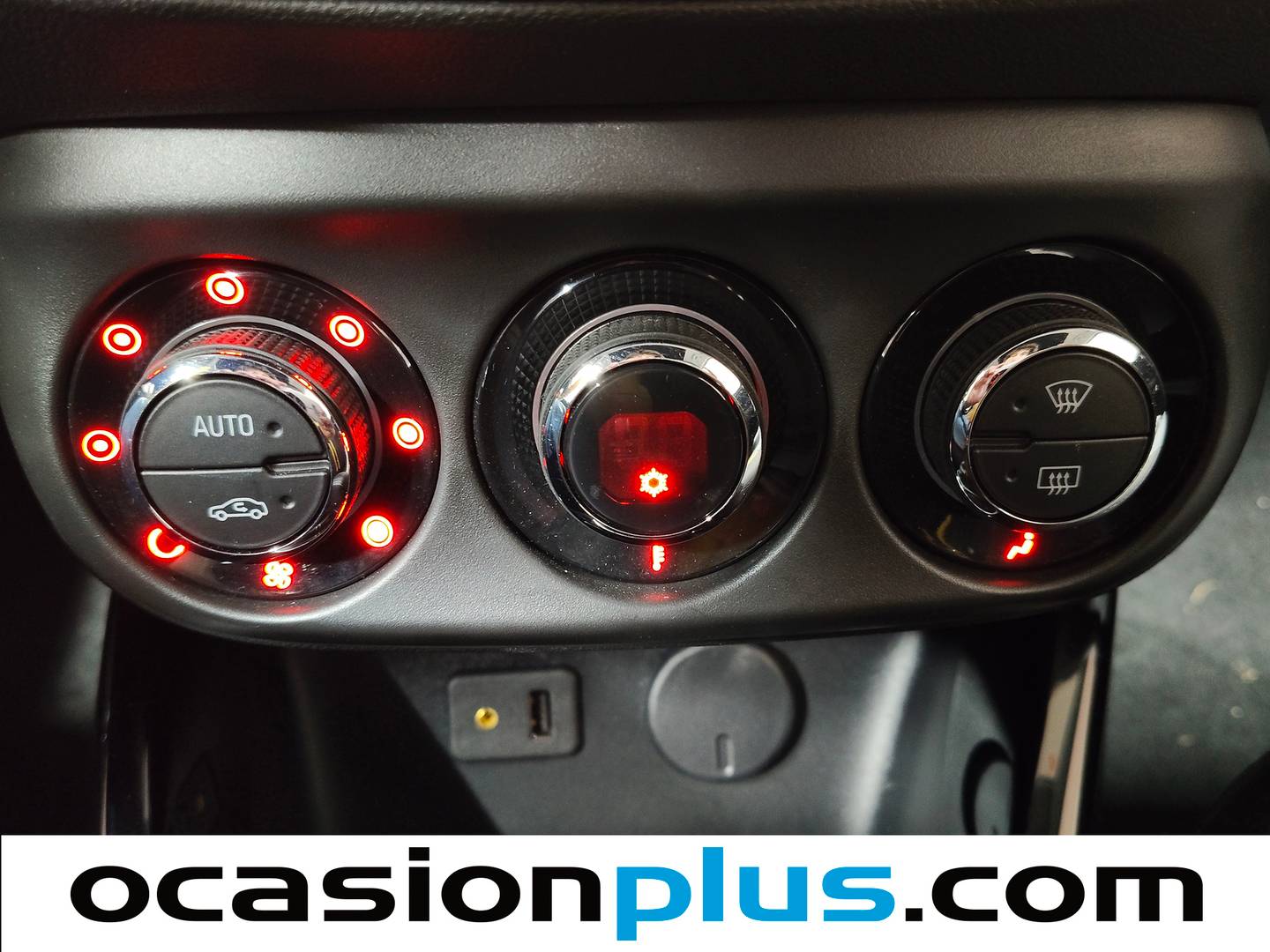 Foto Opel Adam Opel Adam 1.0 XFT Rocks (115 CV)