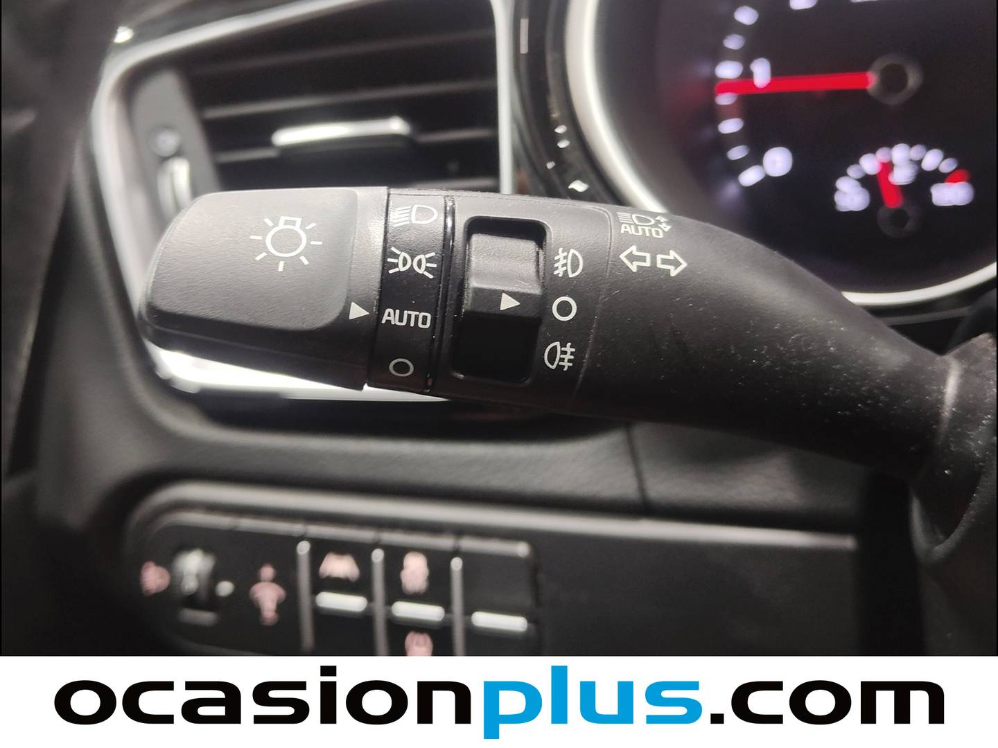 KIA Ceed KIA Ceed 1.6 MHEV iMT Tech (136 CV) de segunda mano