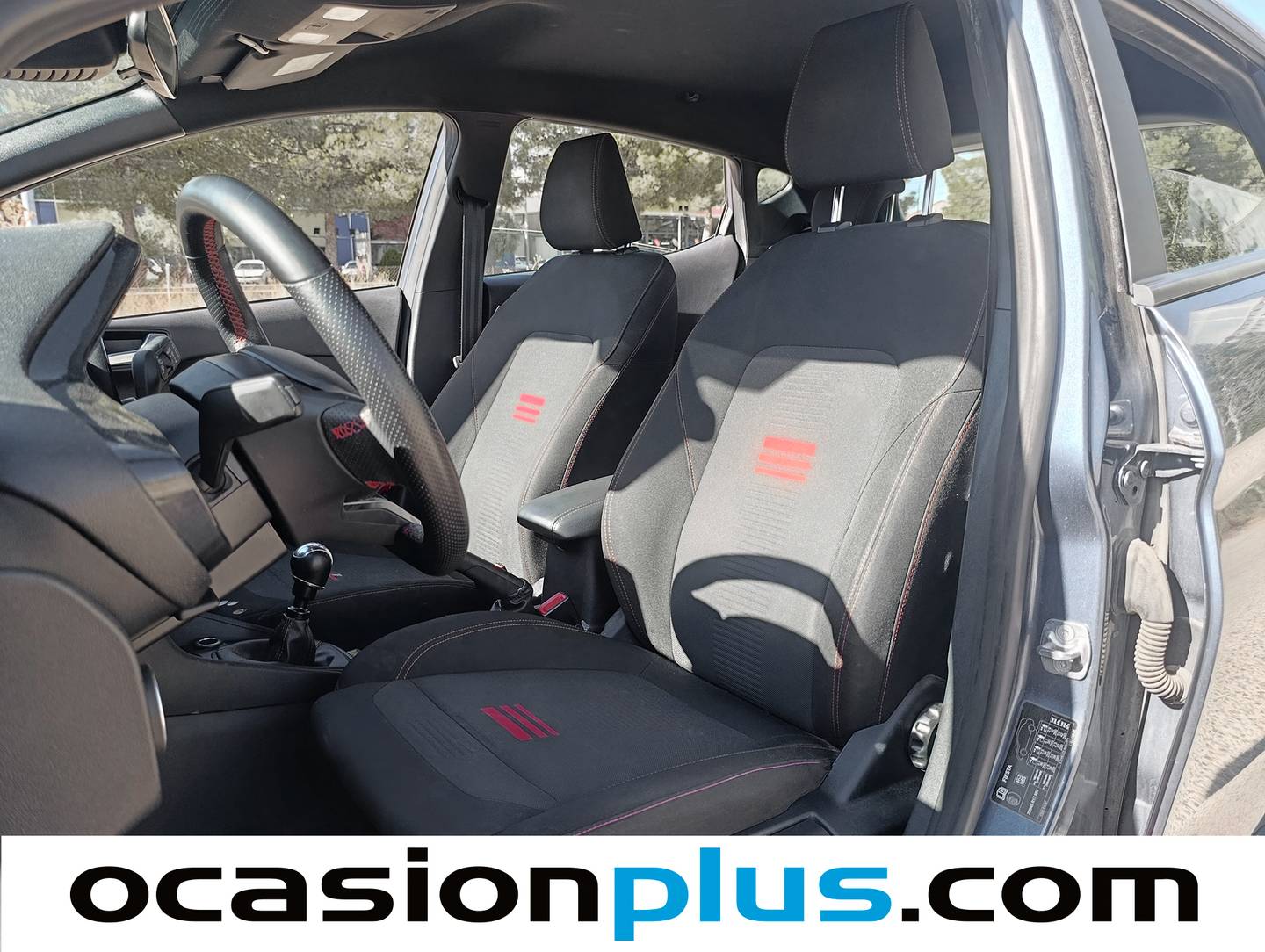 Foto asientos delanteros Ford Fiesta Ford Fiesta 1.0 EcoBoost MHEV ST-Line (125 CV)
