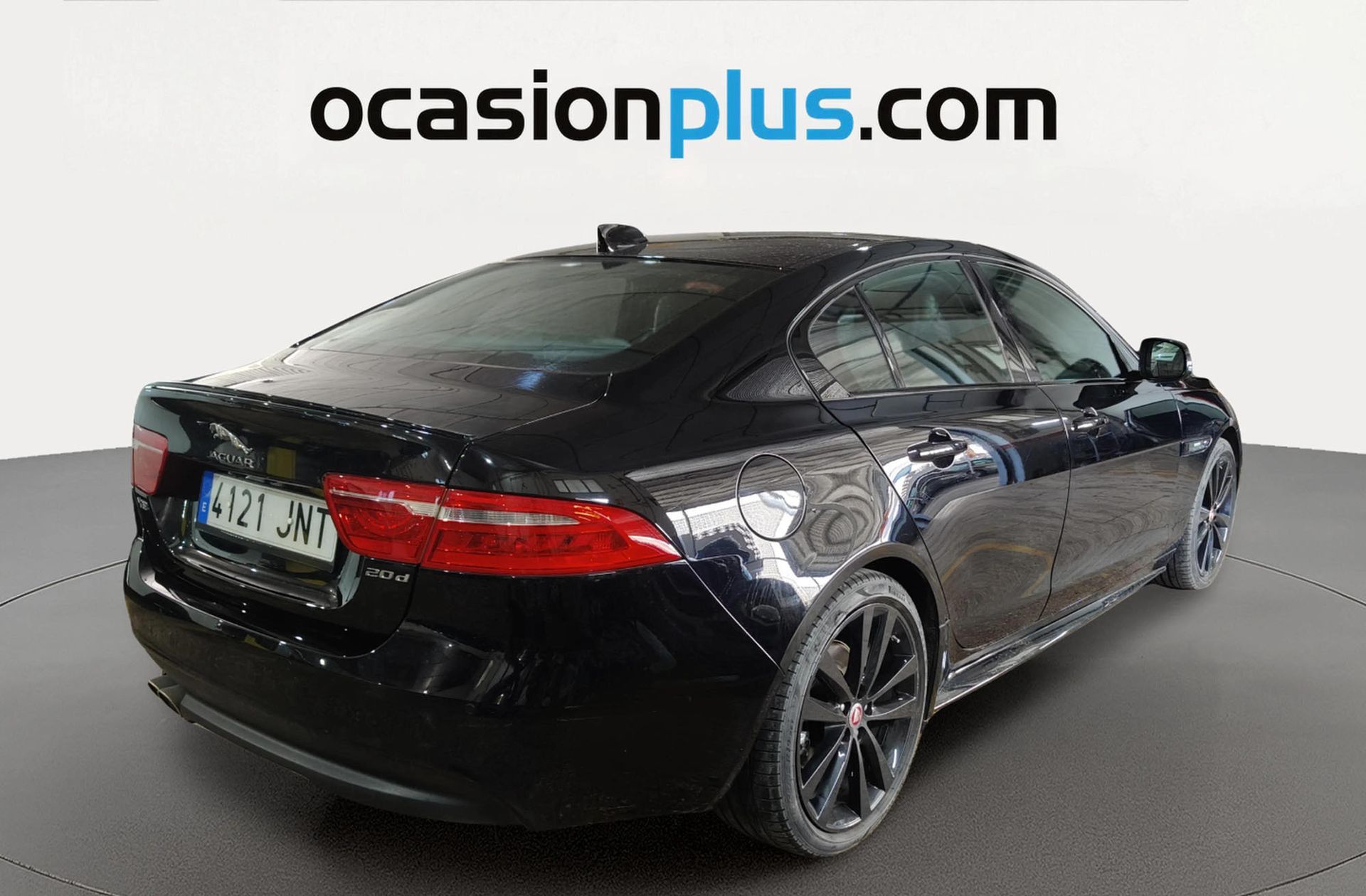 Jaguar XE 2.0 Diesel R-Sport RWD - foto 4