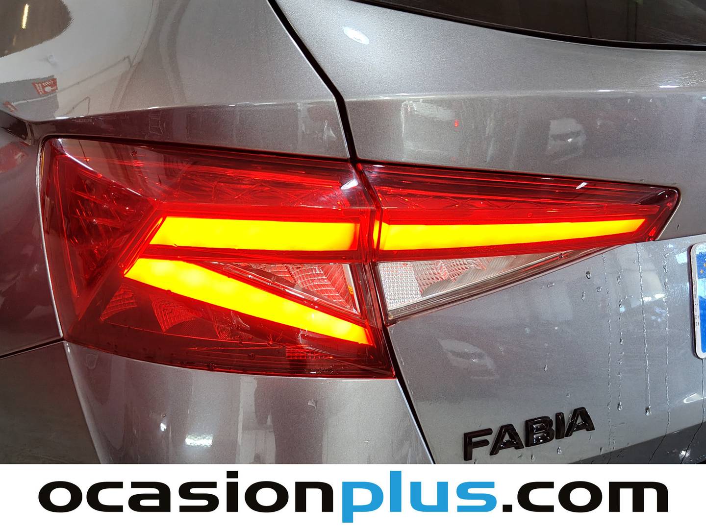 Skoda Fabia Skoda Fabia 1.0 TSI Monte Carlo (110 CV) gasolina
