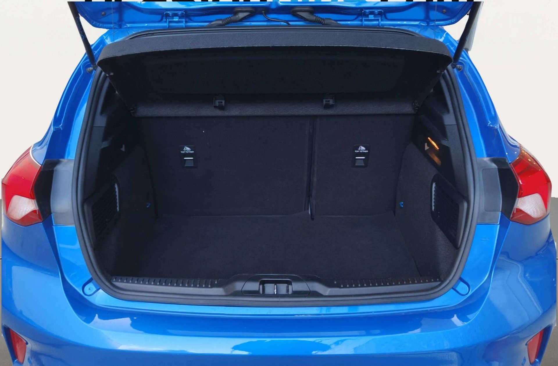 Ford Focus 1.0 EcoBoost MHEV ST-Line - foto 18