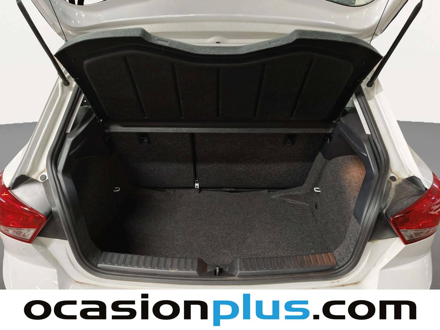 Fotos maletero Seat Ibiza Seat Ibiza 1.0 MPI S&S Reference XL Edition (80 CV)