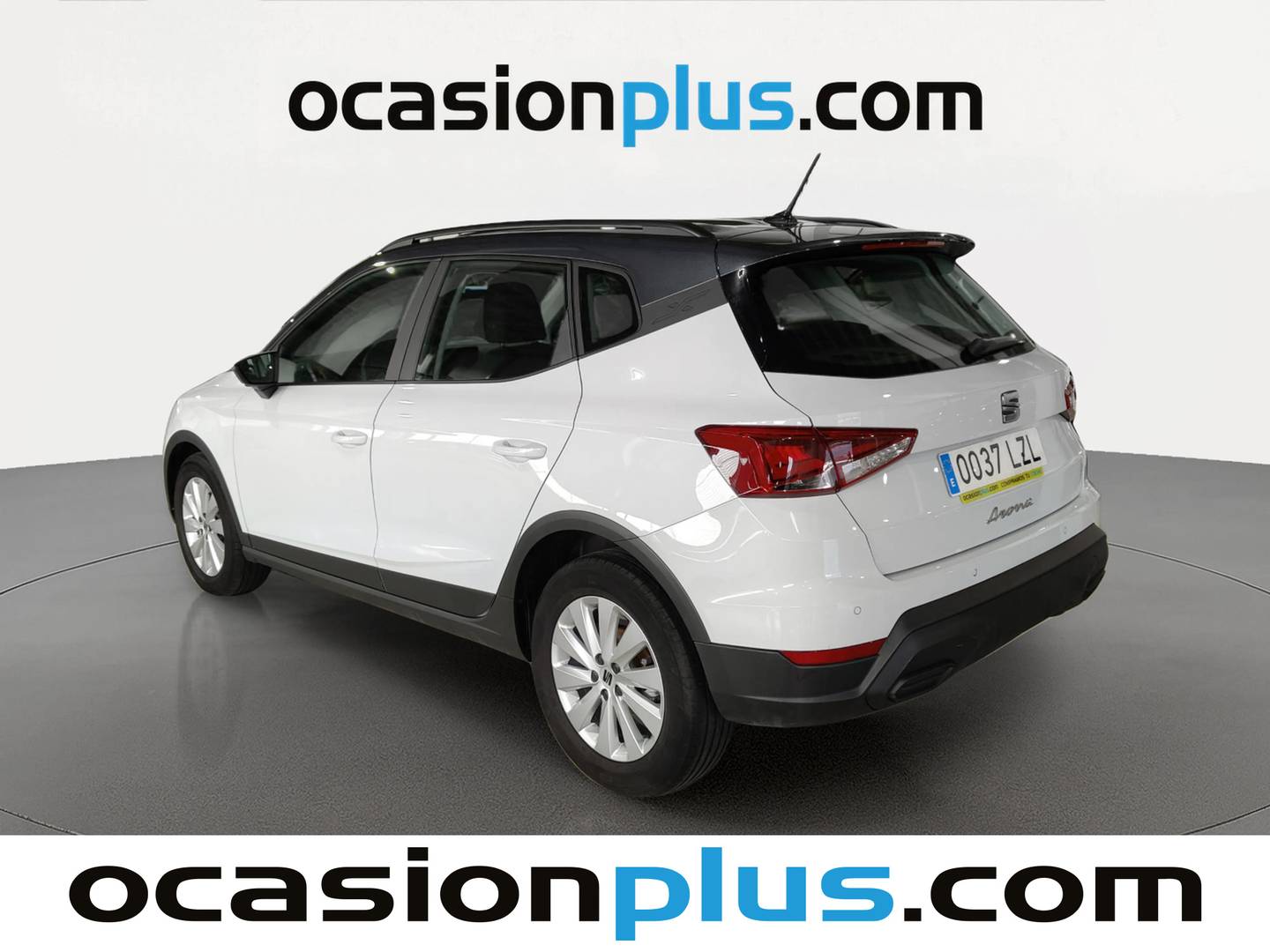 Foto trasera Seat Arona SEAT Arona 1.0 TSI Style XM DSG (110 CV) izquierda