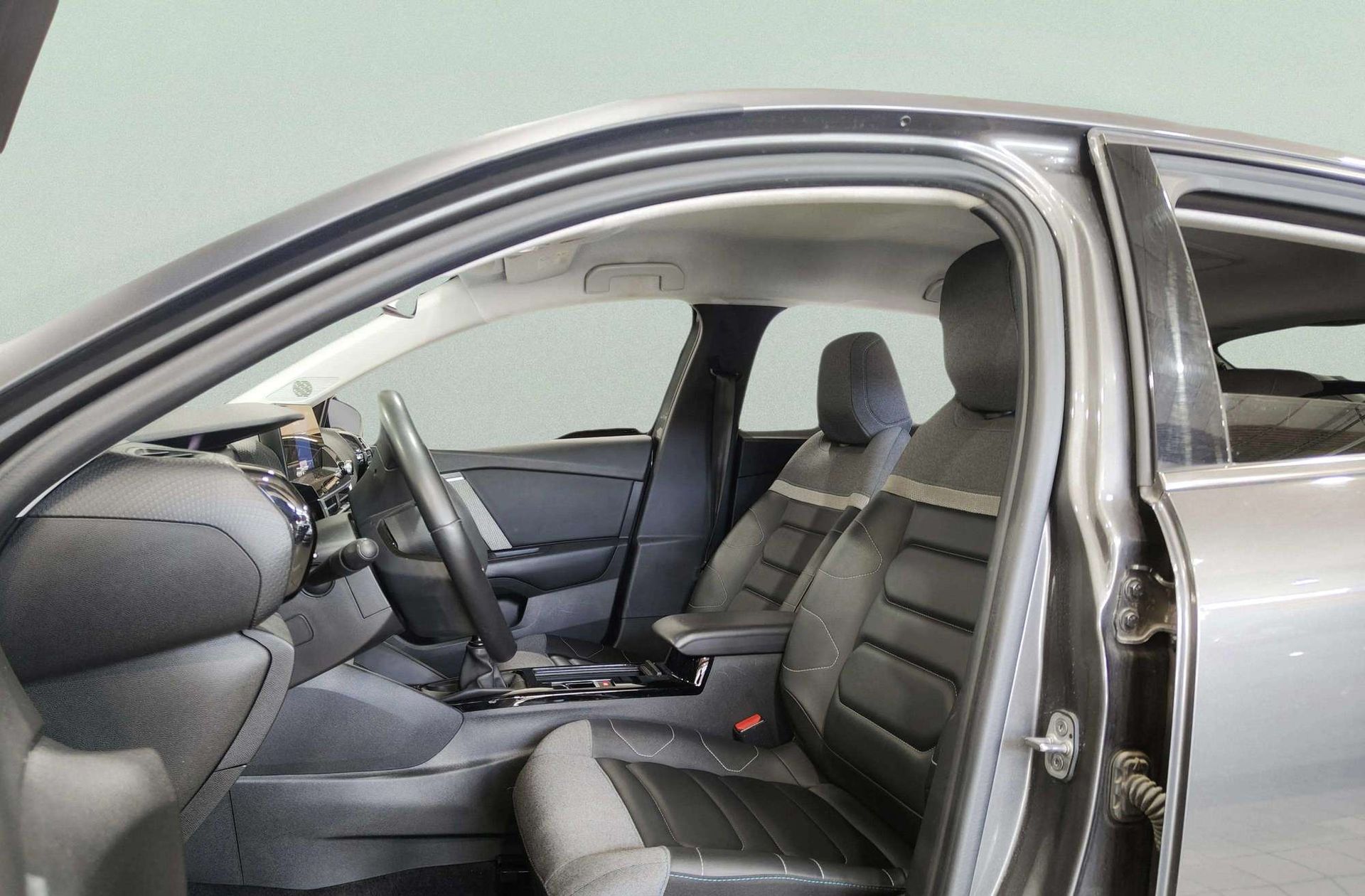 Citroën C4 PureTech 130 Shine - foto 10