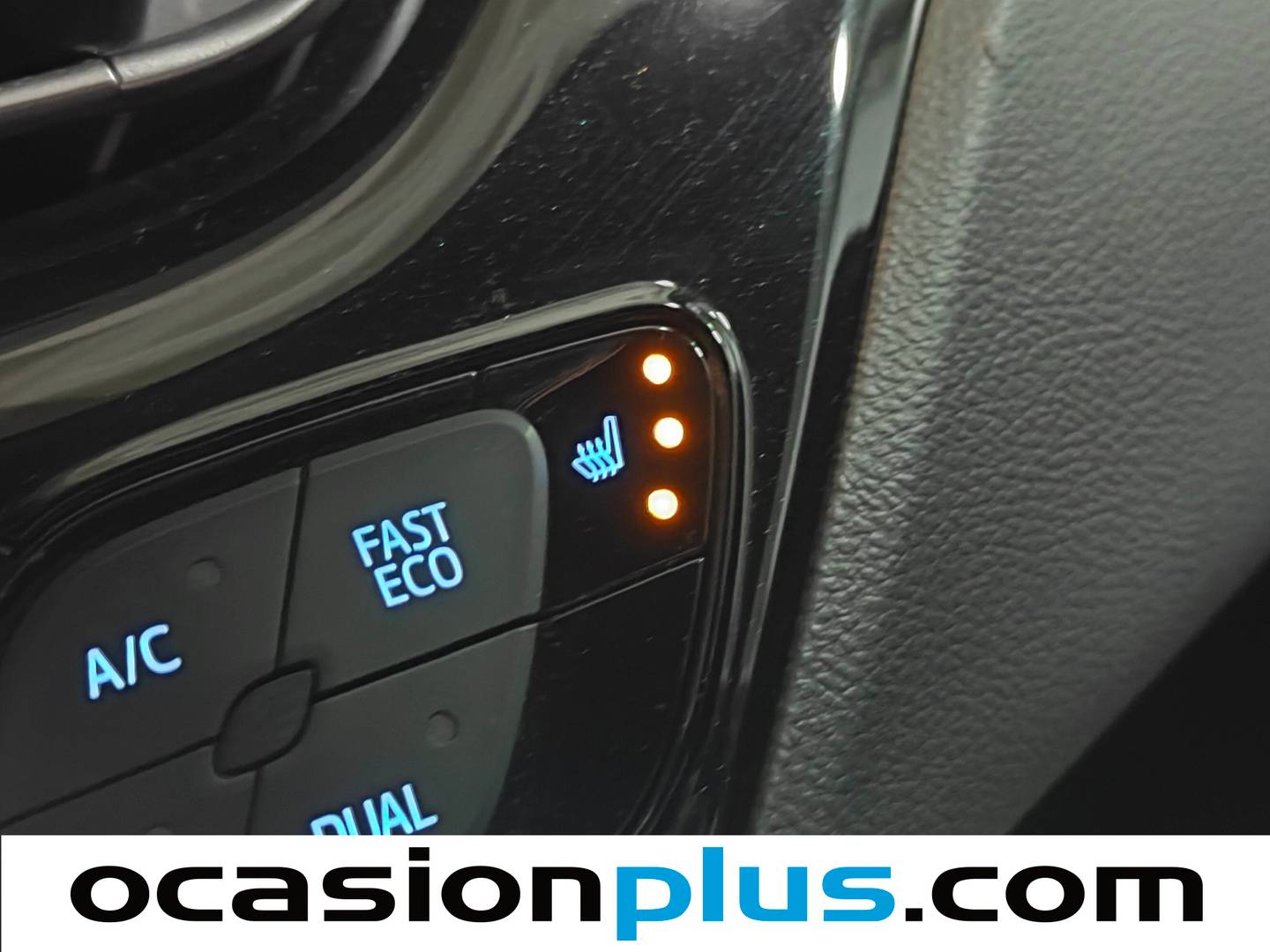 Foto Toyota C-HR Toyota C-HR 1.8 125H Style Plus (122 CV)